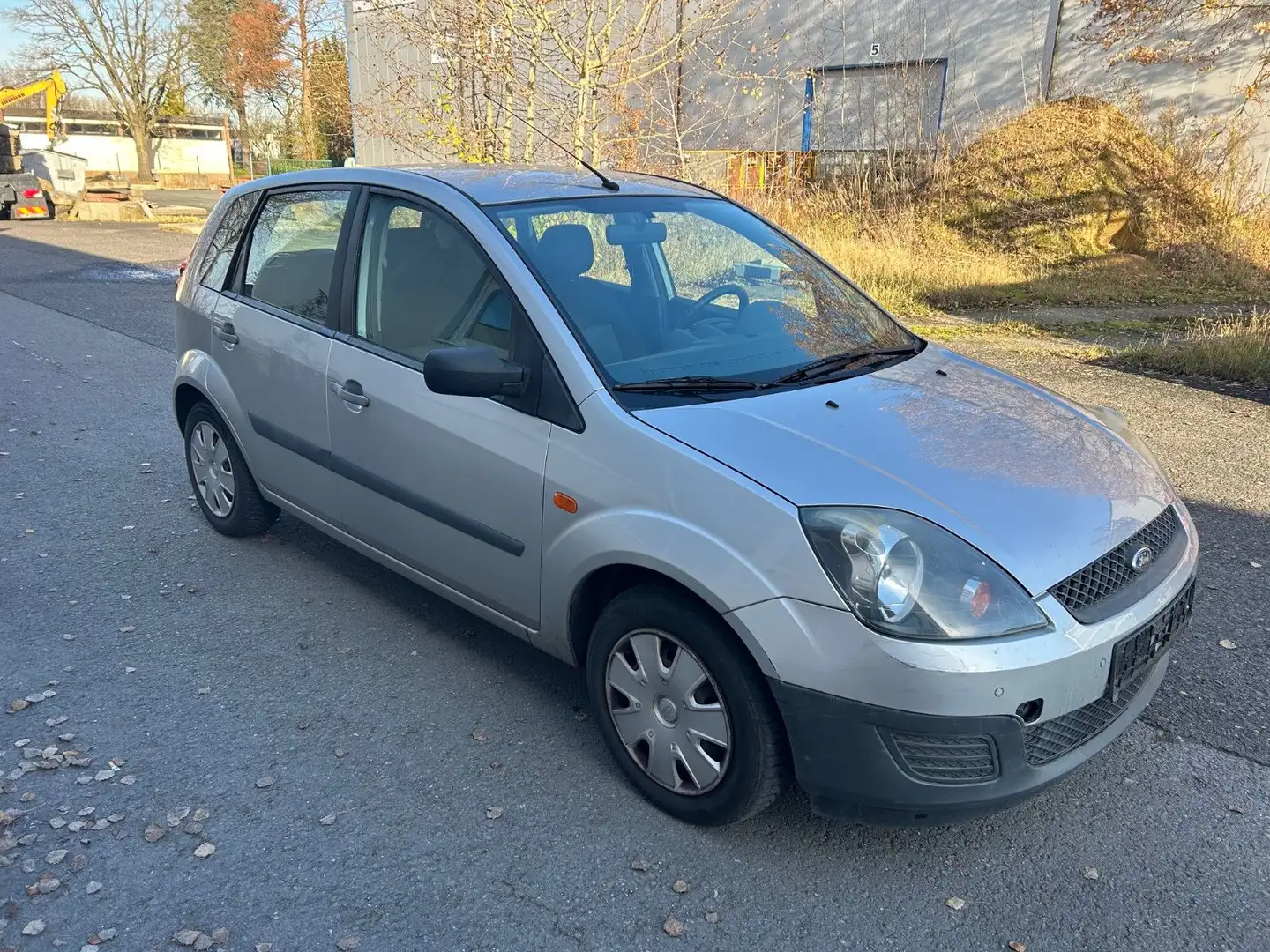 Ford Fiesta Fun Automatik 2 Hand Klima Silber - 1