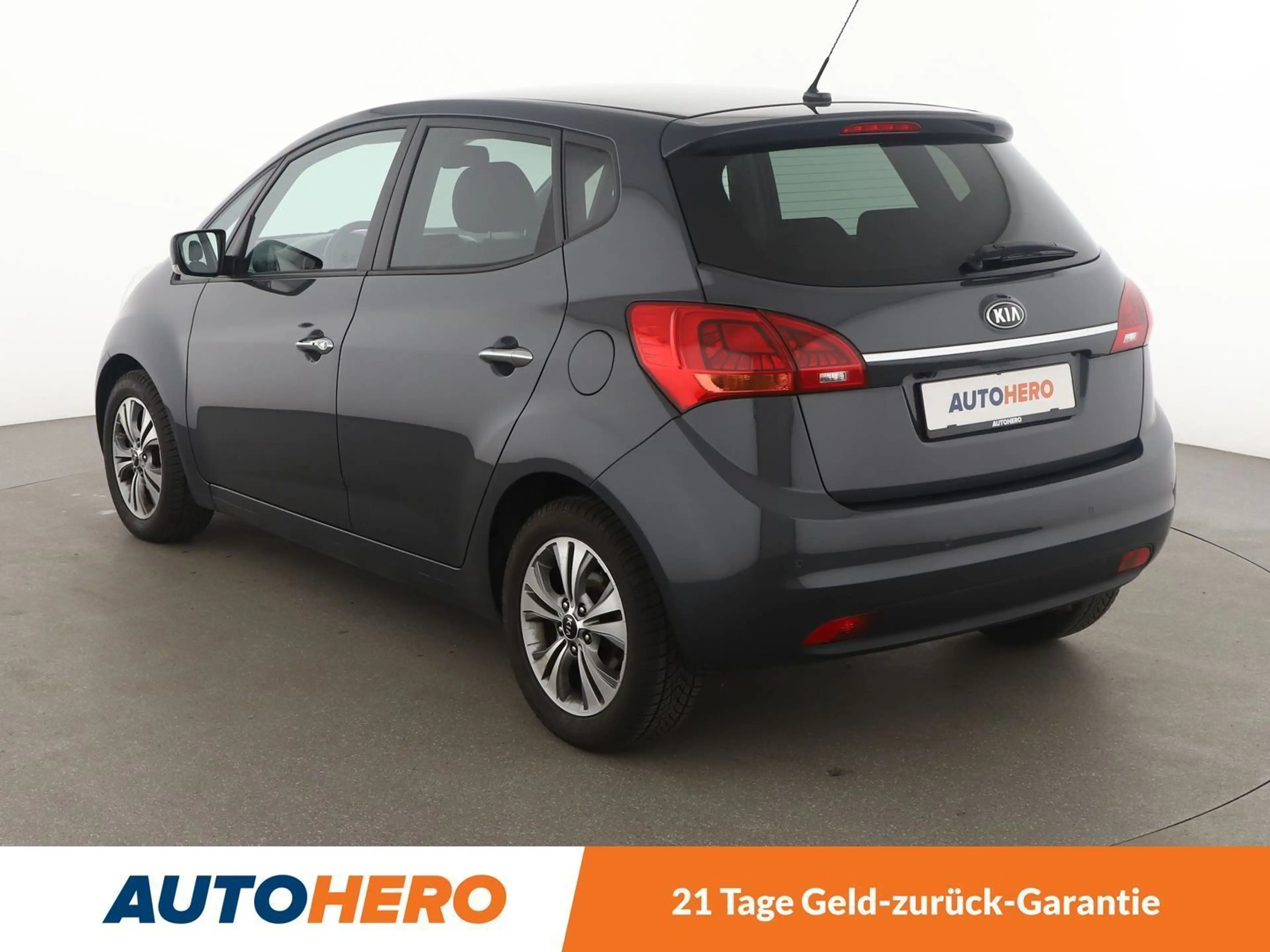 Kia Venga 1.6 Dream Team*NAVI*CAM*PDC*SHZ*KLIMA*GARANTIE* — photo 4