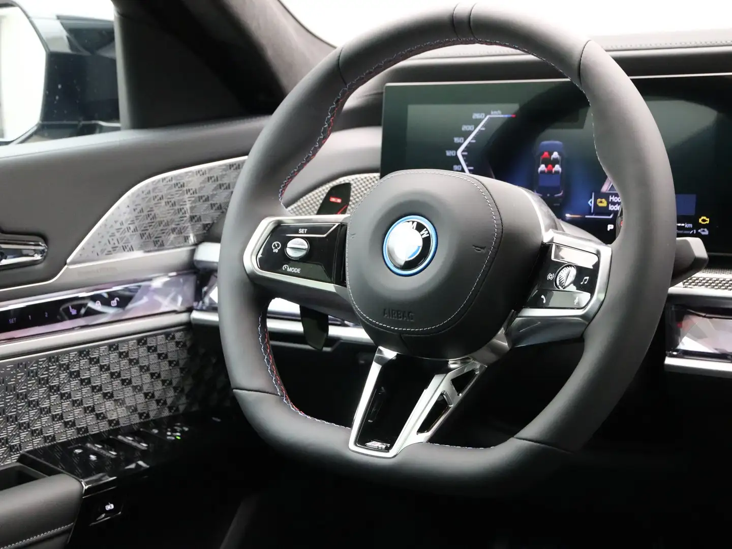 BMW 760 7 Serie M760e xDrive M Sport Pro Noir - 2