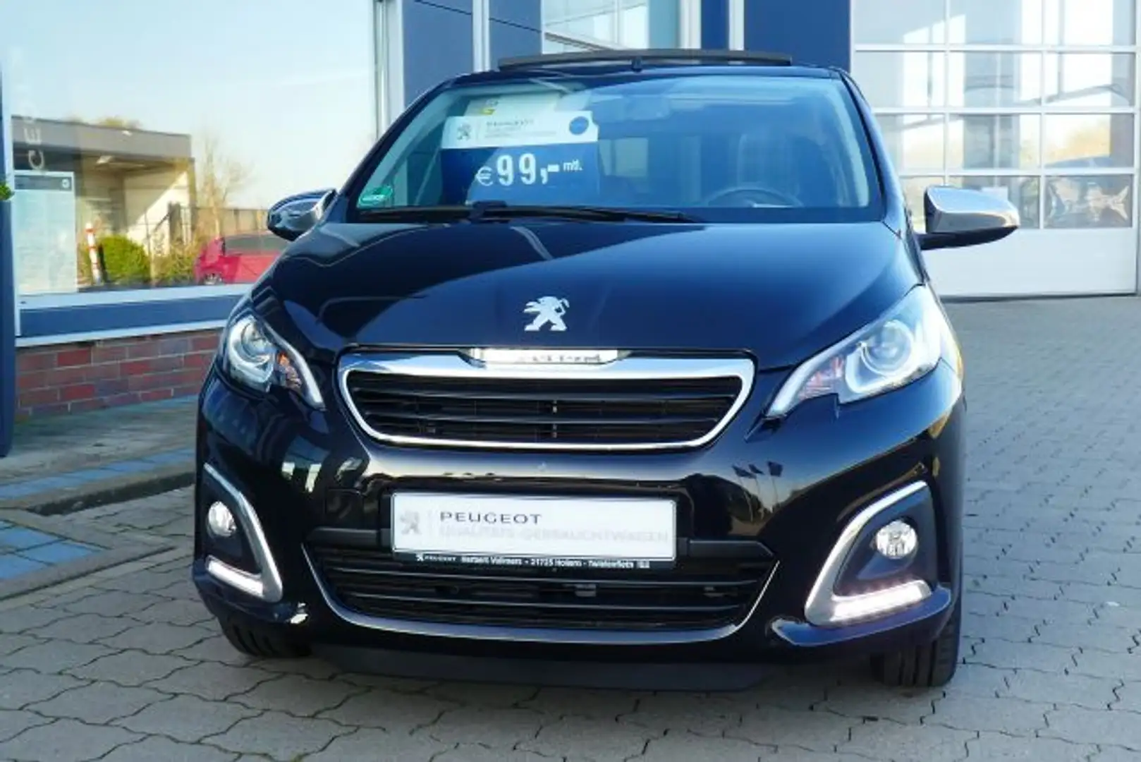 Peugeot 108 VTI 72 Stop&Start Top! Style Schwarz - 2