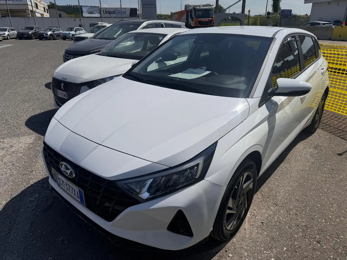 Hyundai i20 i20 III 2021 1.2 mpi Connectline promo FREEDOM Bianco - 2