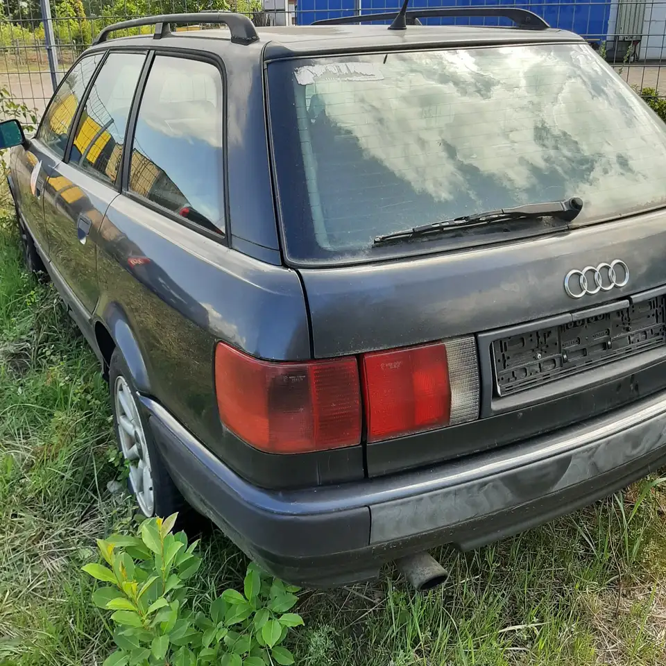Audi 80