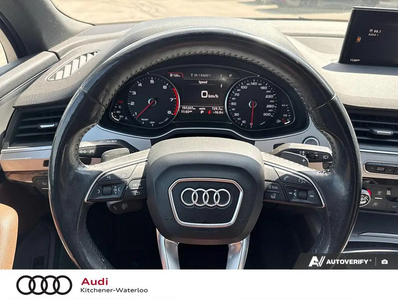 Audi Q7 photo Audi Q7