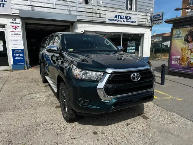 Toyota Hilux IV 4WD 2.4 D-4D 150 DOUBLE CABINE