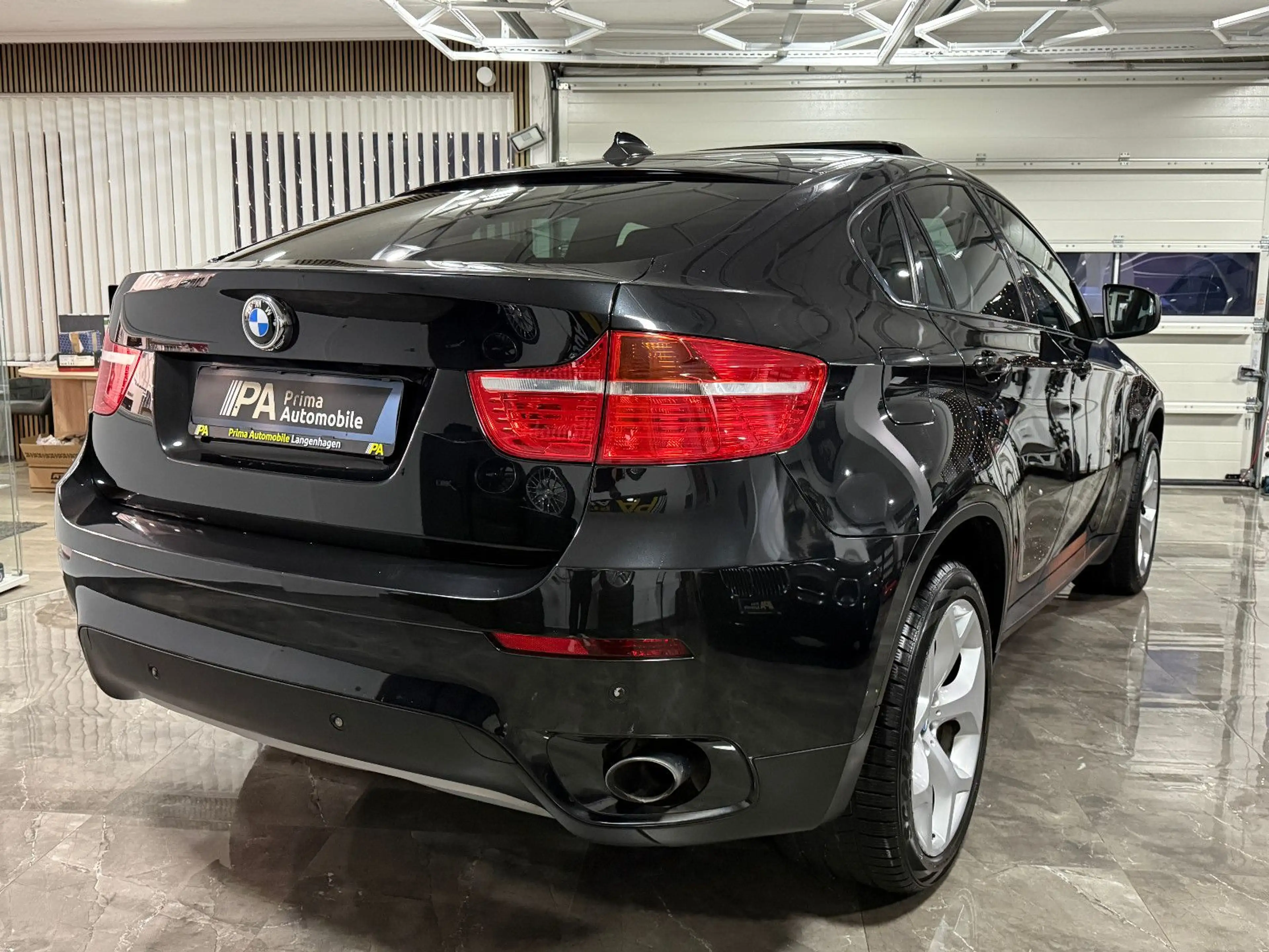 BMW X6 xDrive 30 d / Schiebedach HeadUp Xenon — photo 4