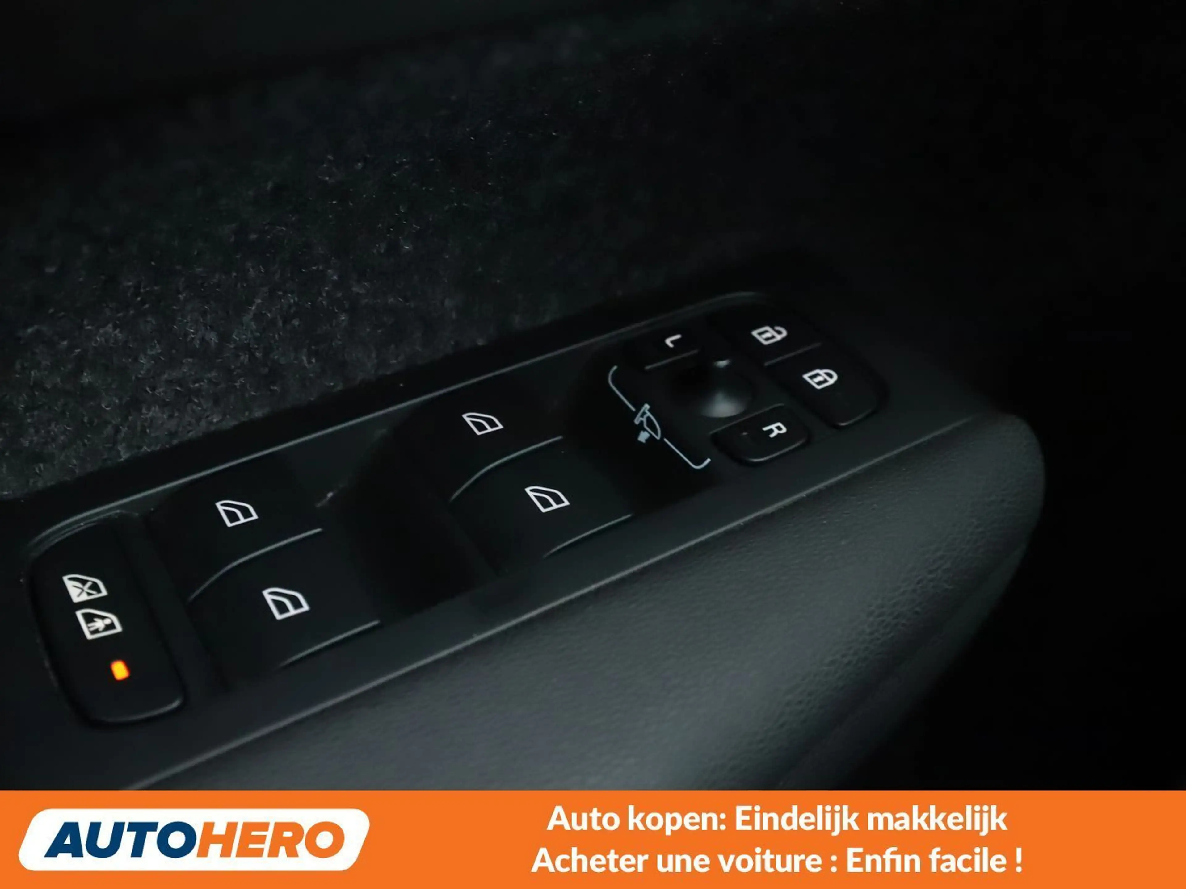 Volvo C40 Recharge Twin Pure 300 kW Ultimate AWD — photo 15