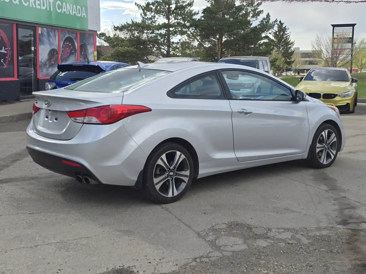 Hyundai ELANTRA снимка Hyundai ELANTRA