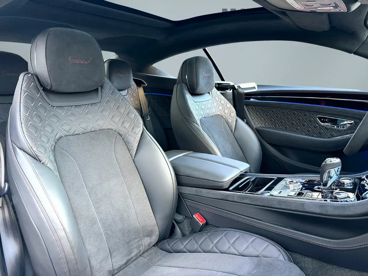 Bentley Continental GT 2021 — фото 12