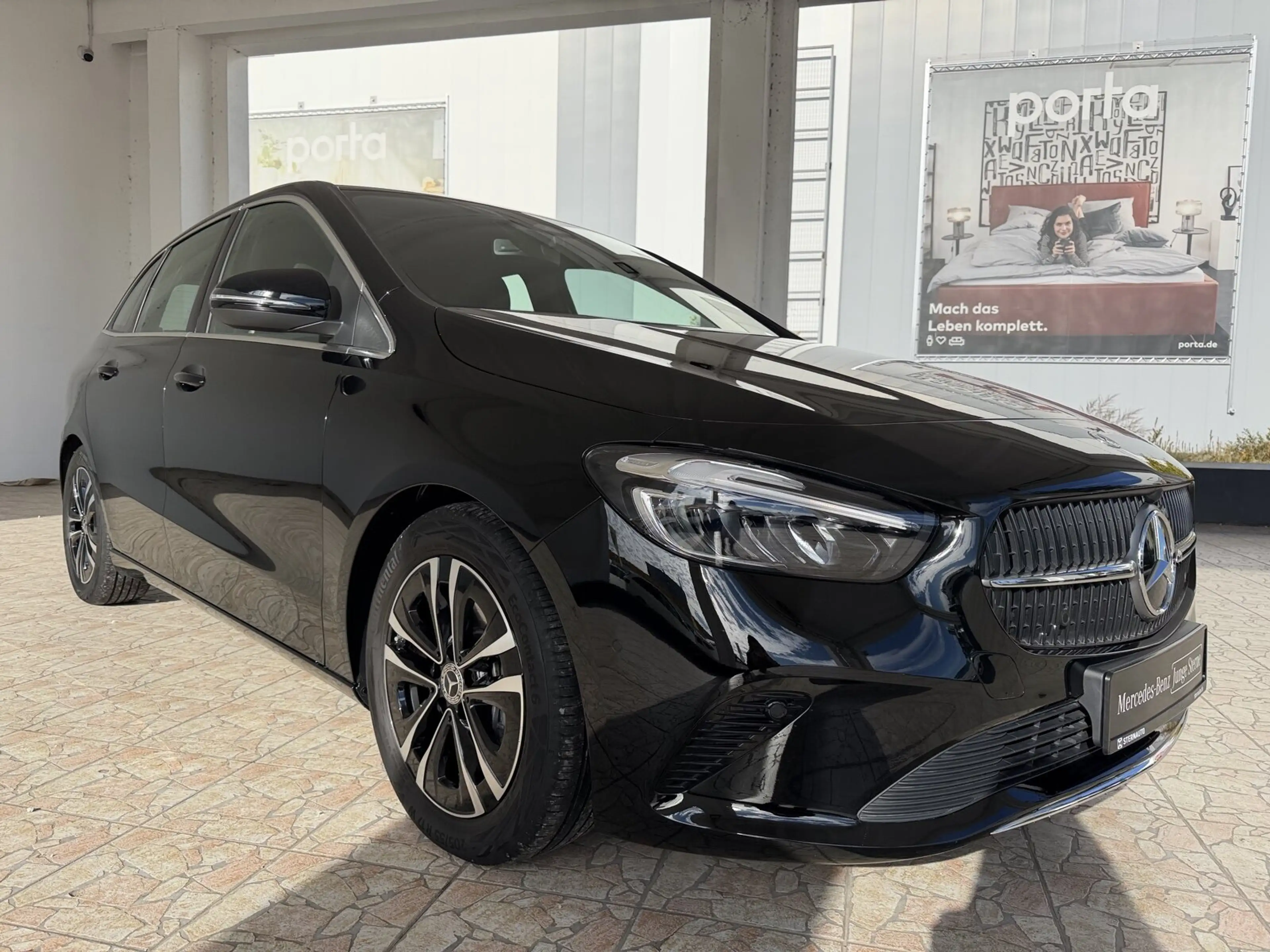 Mercedes-Benz B 200 B 200 Progressive/Distronic/Kamera/LED/AHK/Navi — photo 3