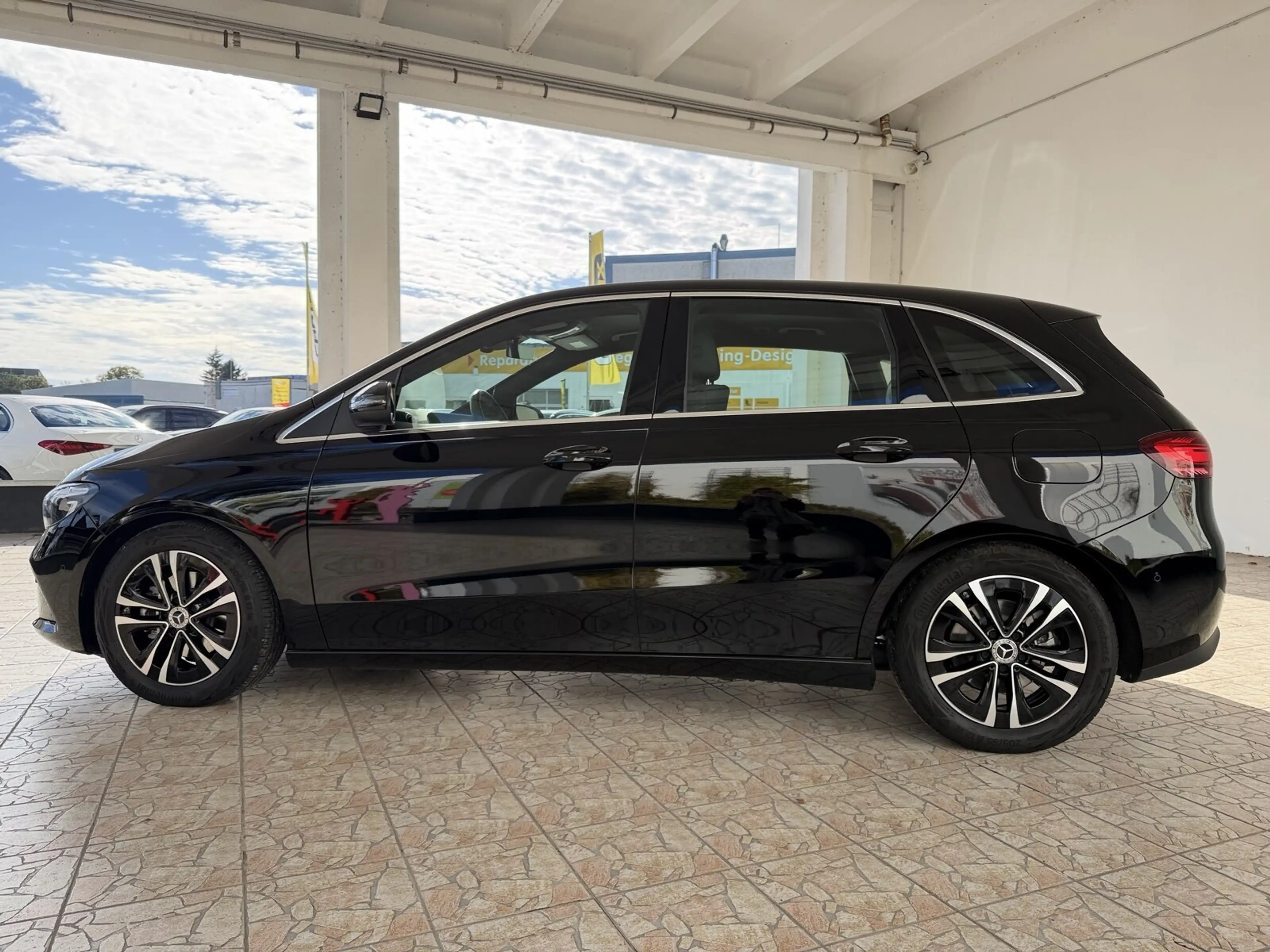 Mercedes-Benz B 200 B 200 Progressive/Distronic/Kamera/LED/AHK/Navi — photo 8
