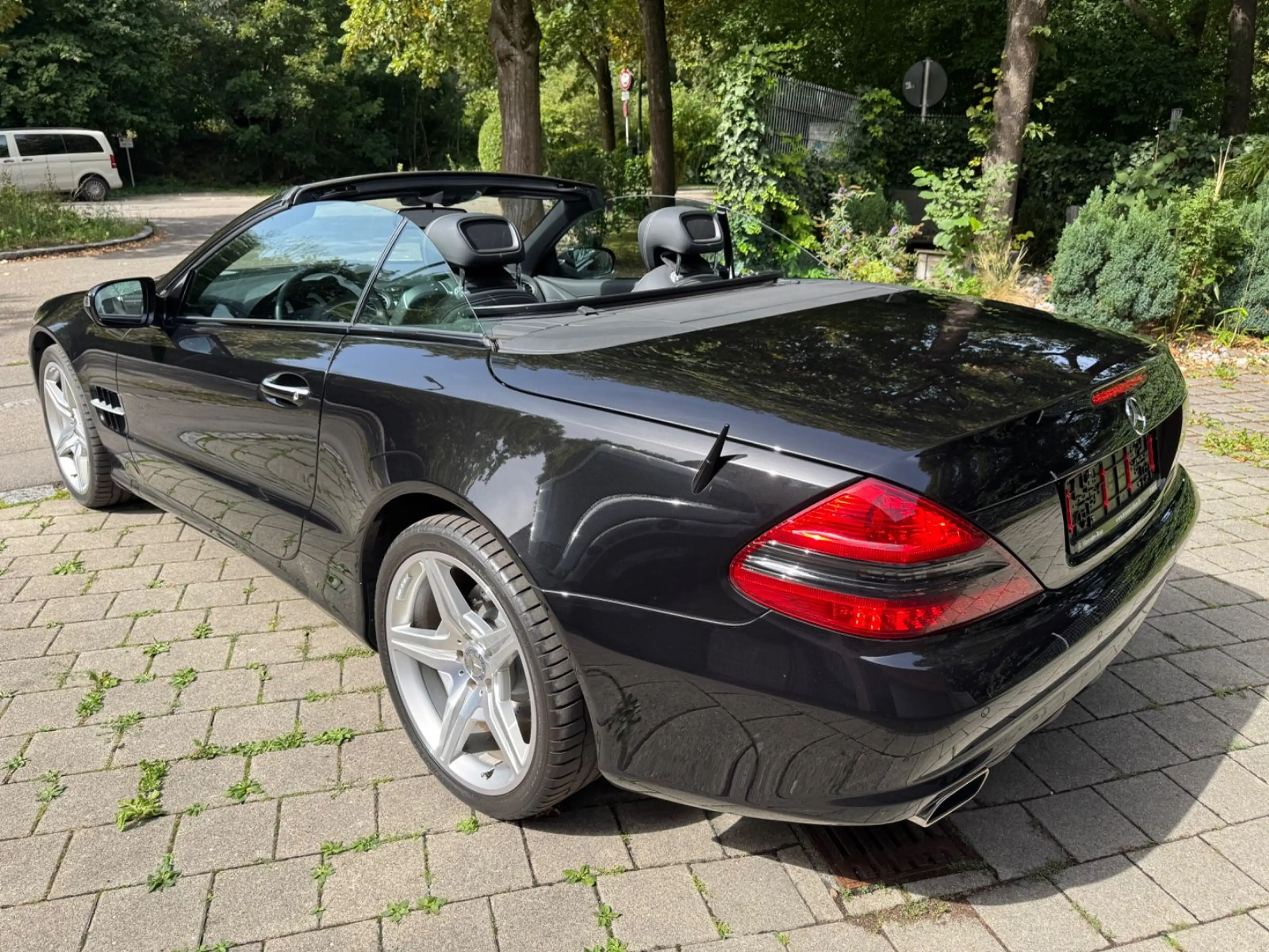 Mercedes-Benz SL 350 Sportmotor Roadster 232KW Topzustand — photo 5