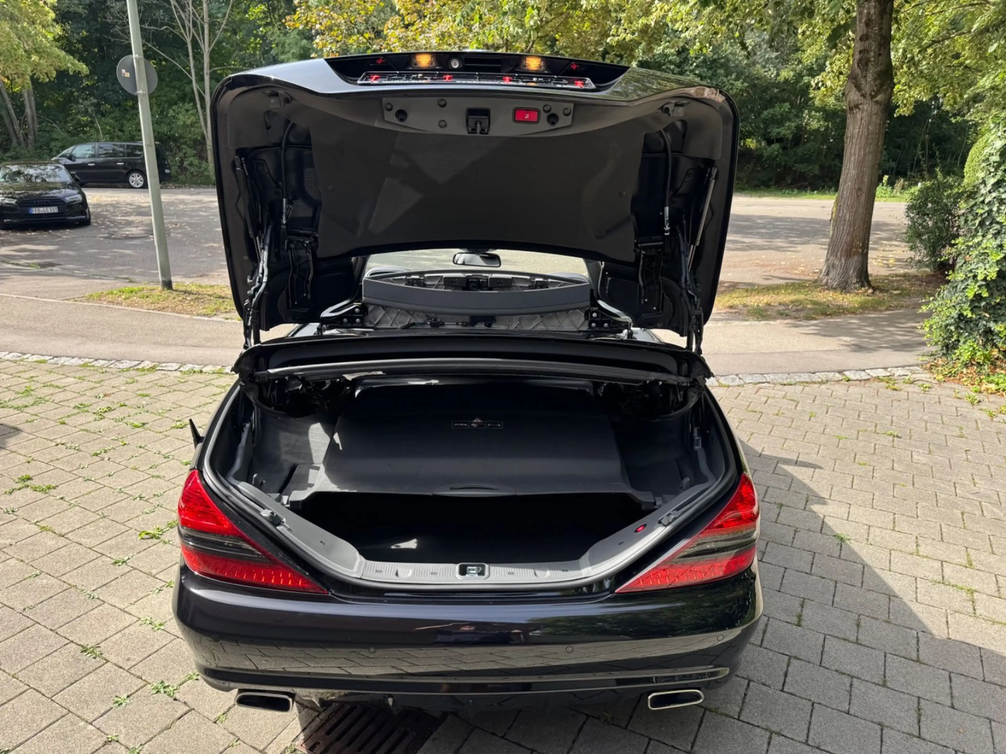 Mercedes-Benz SL 350 Sportmotor Roadster 232KW Topzustand — photo 15