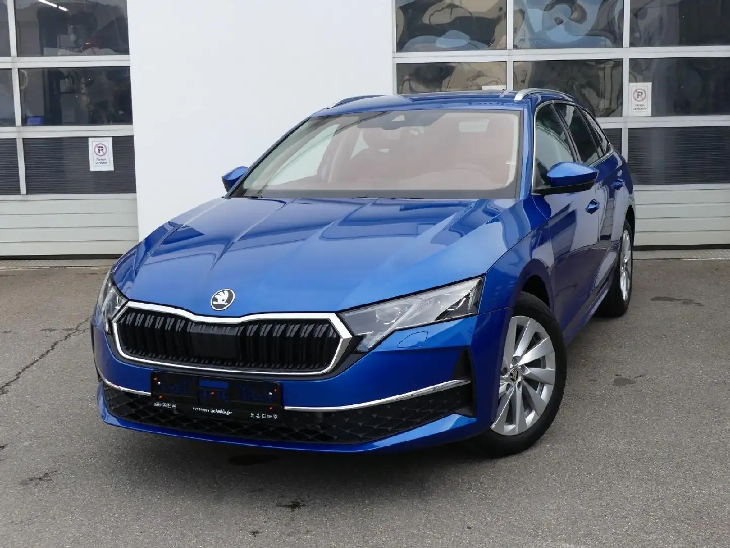 Skoda Octavia Skoda Octavia Combi 1,5 TSI DSG Kamera/Navi/LED Blau - 1