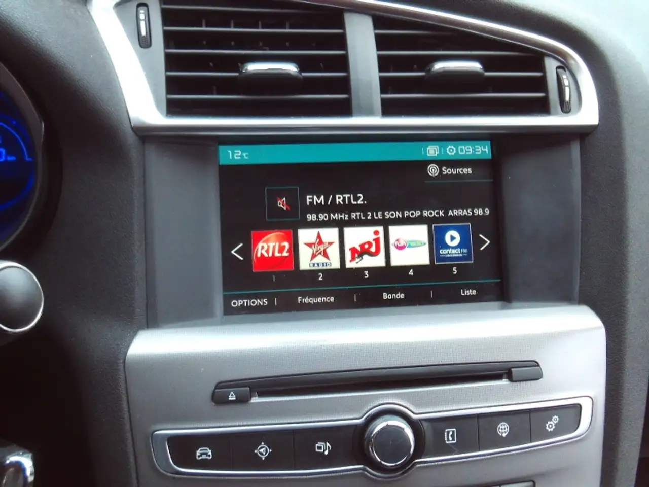 Citroen C4 Berline — photo 8