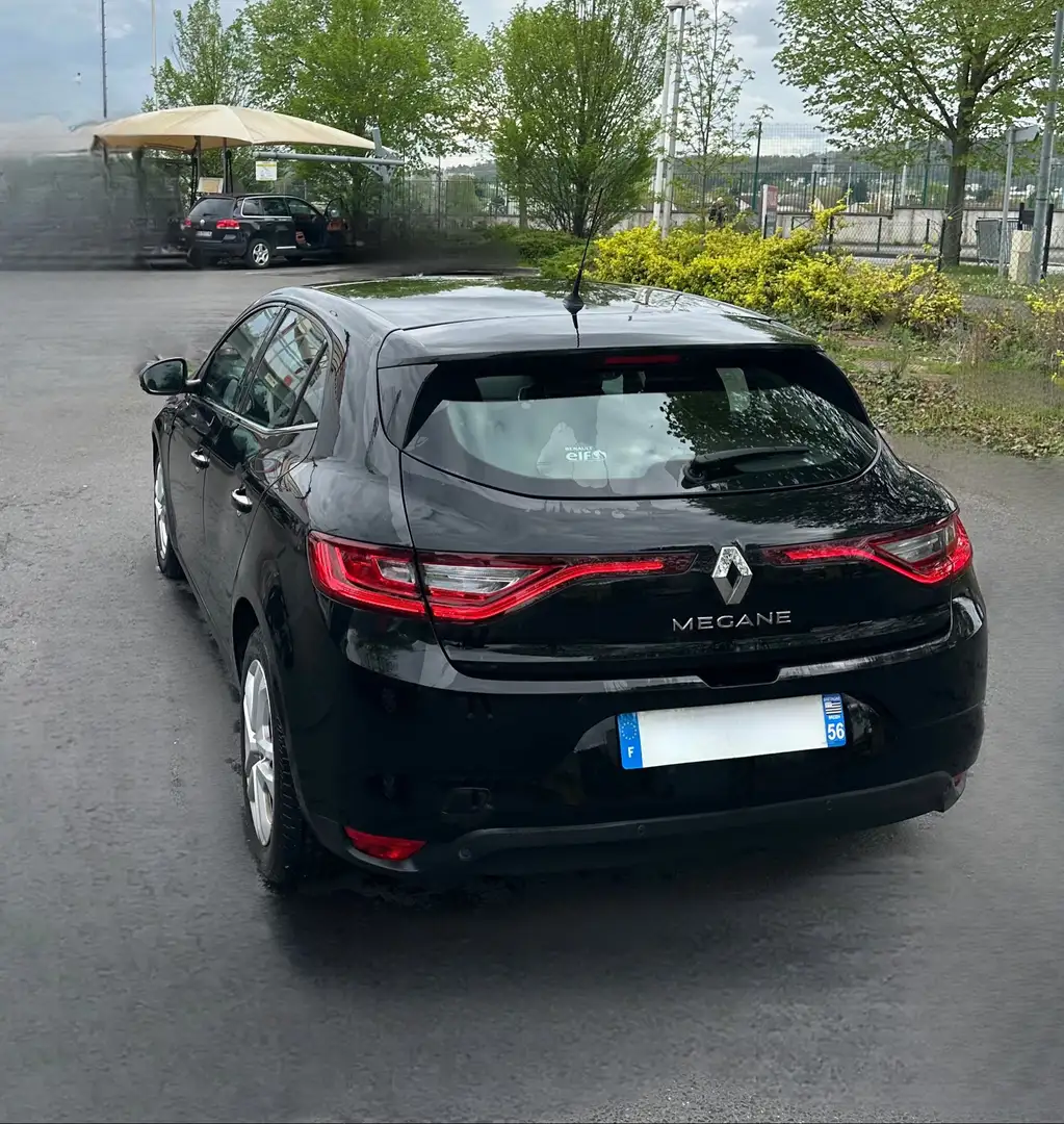 Renault Megane Mégane IV Berline Blue dCi 115 EDC Business Noir - 2