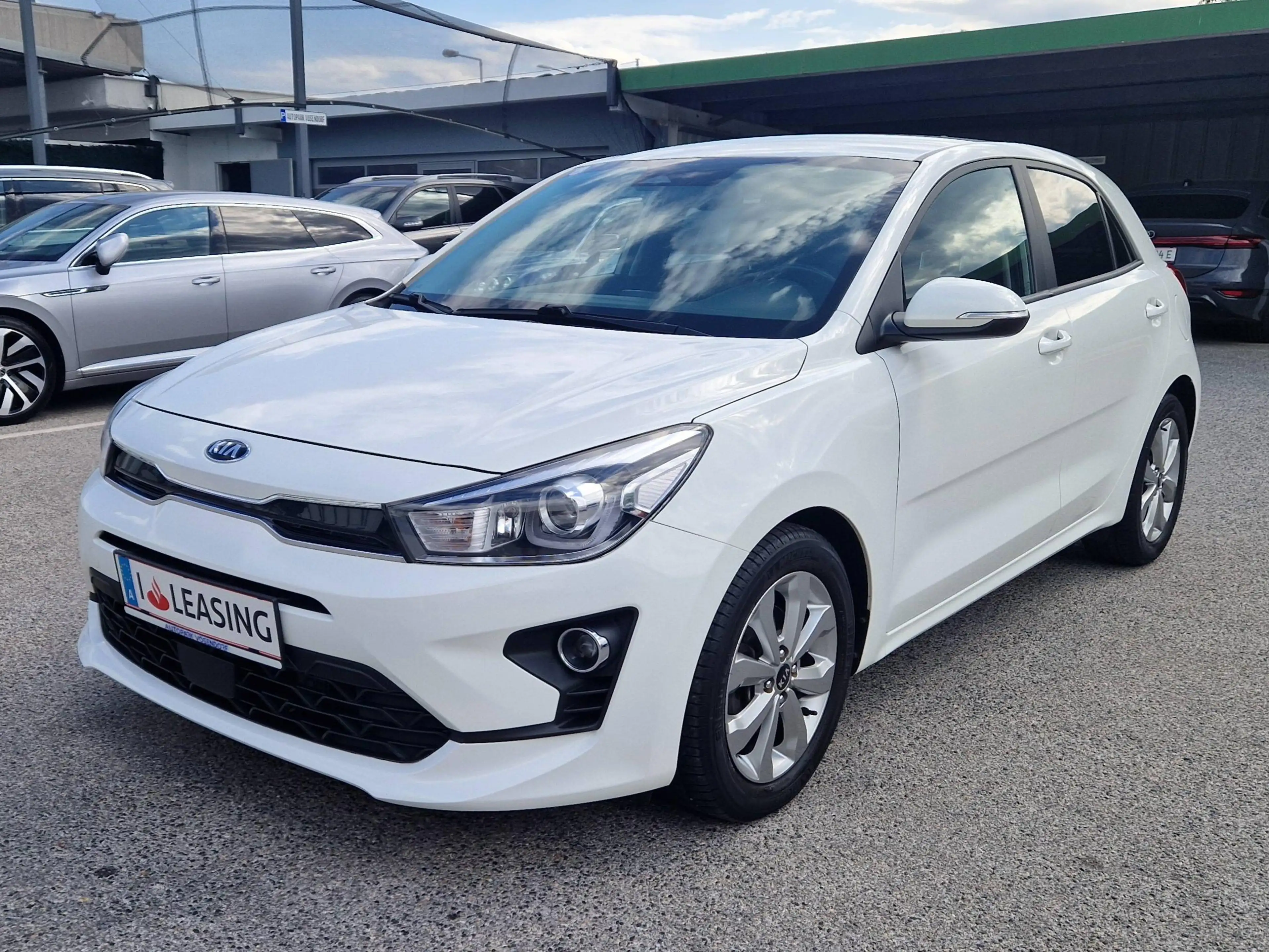 Kia Rio Rio 1,0 TGDI Silber ISG Silber