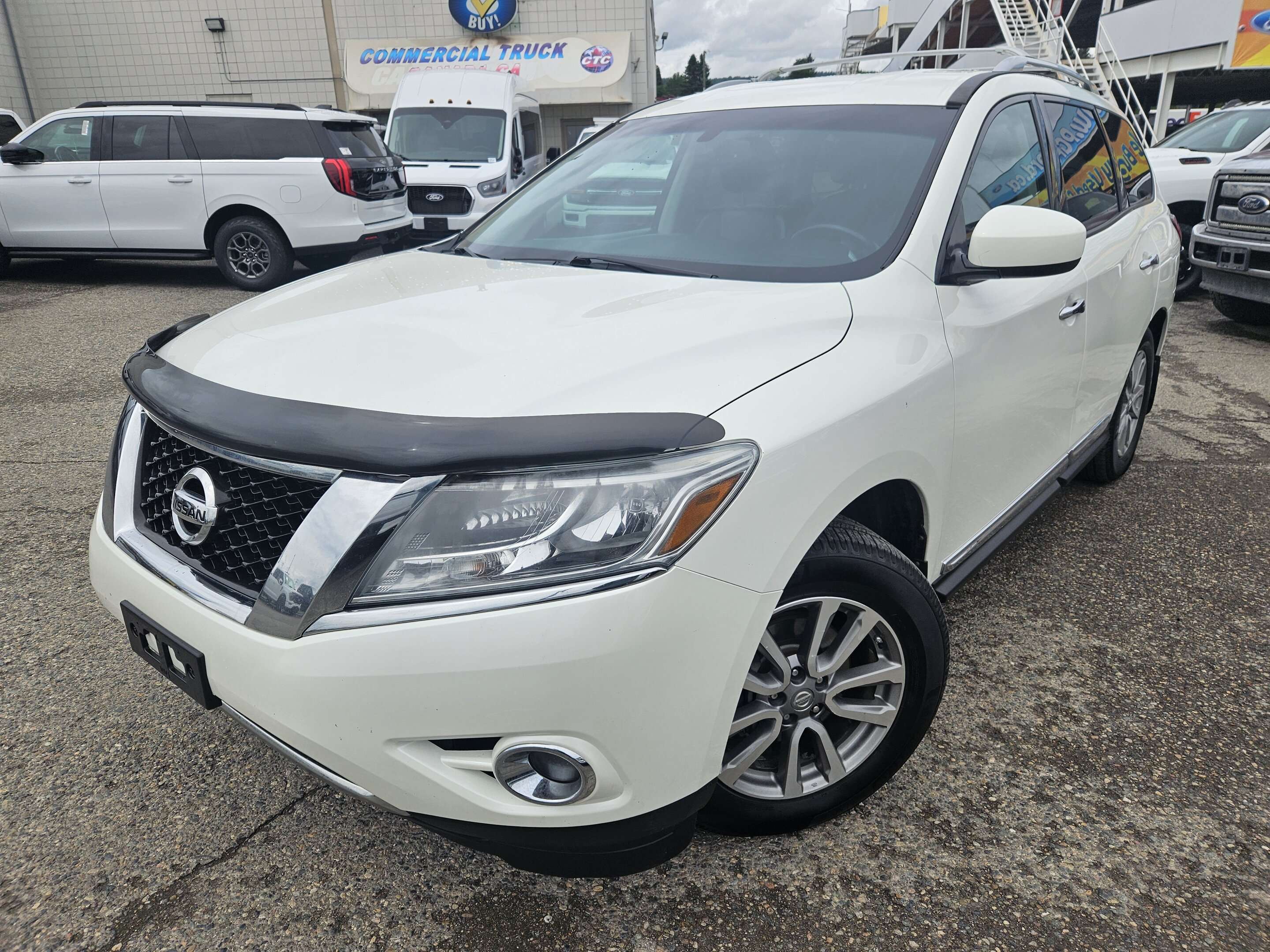 2015 Nissan Pathfinder SL 4WD