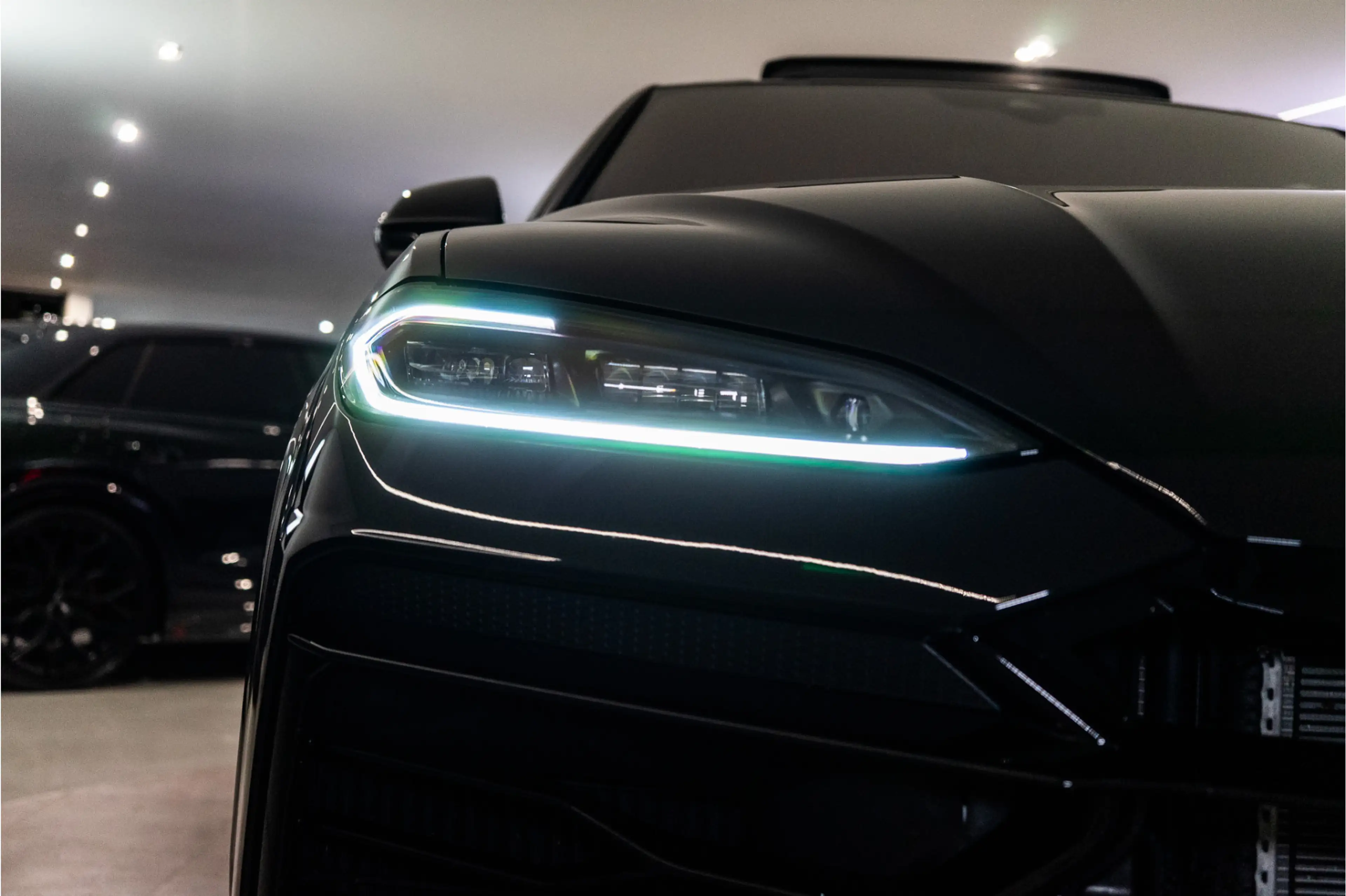 Lamborghini Urus 4.0 V8 Hybrid SE 800PK | Ad Personam | Nero Helene — photo 9
