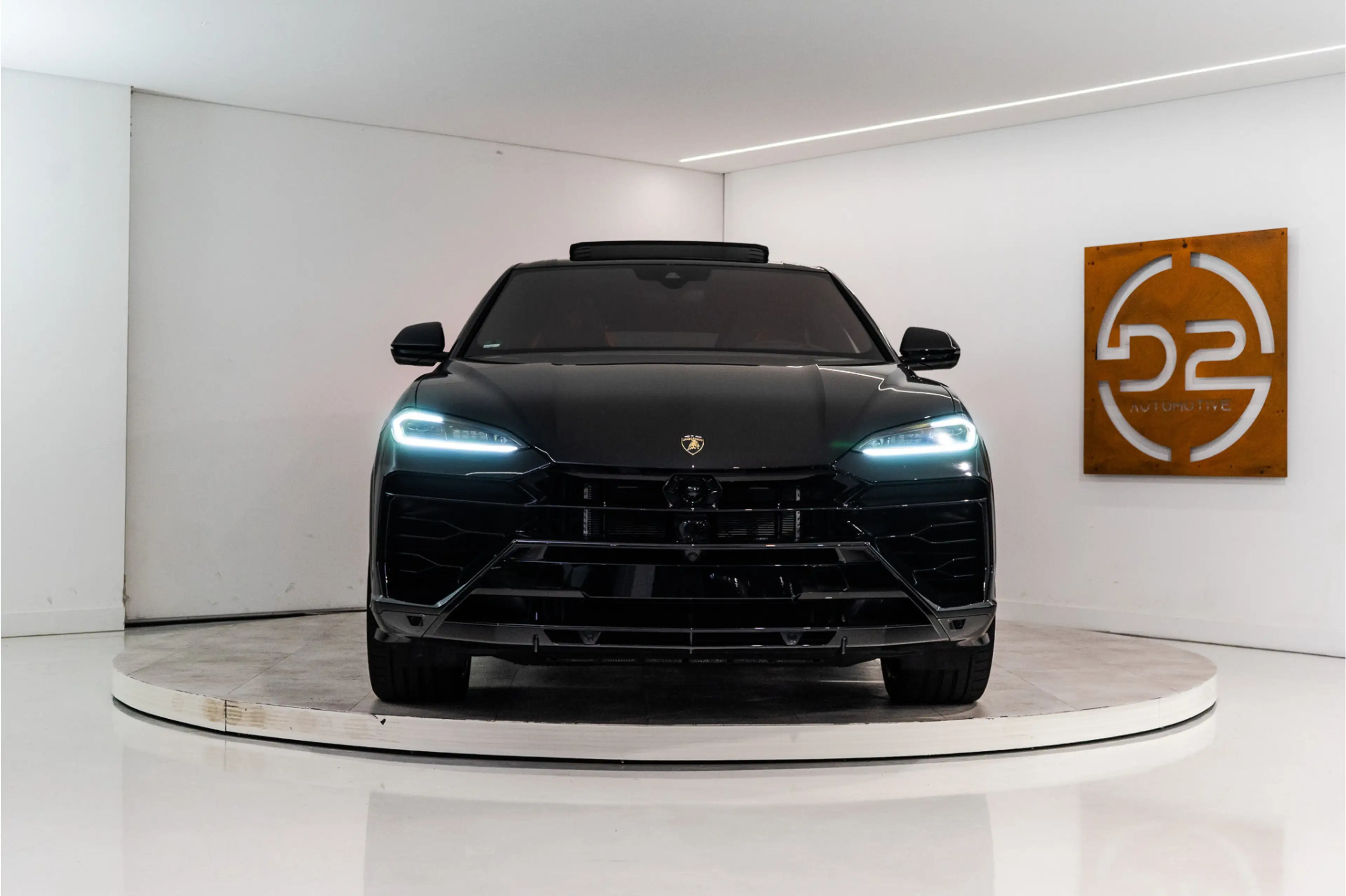 Lamborghini Urus 4.0 V8 Hybrid SE 800PK | Ad Personam | Nero Helene — photo 8