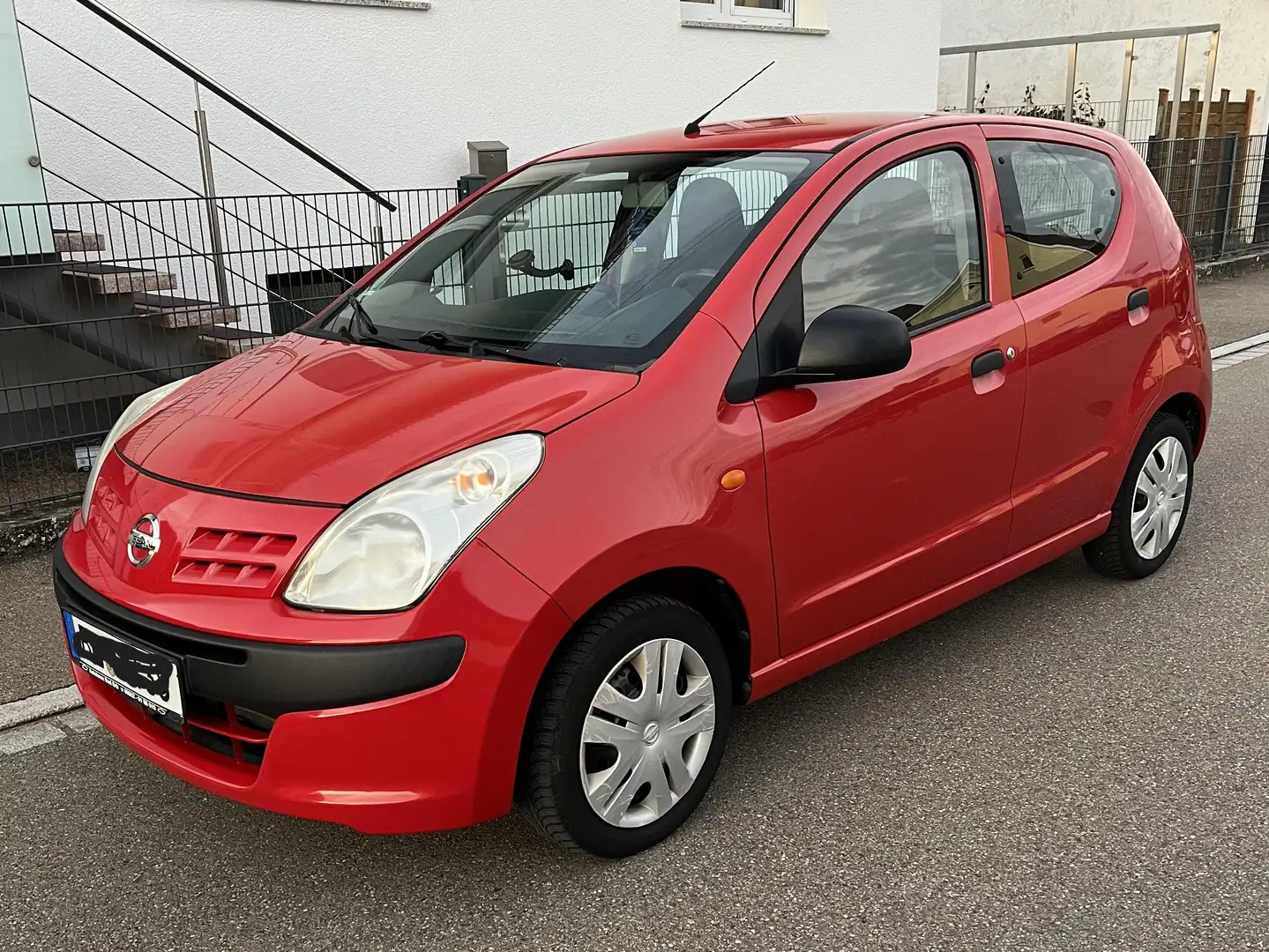 Nissan Pixo Rot - 1
