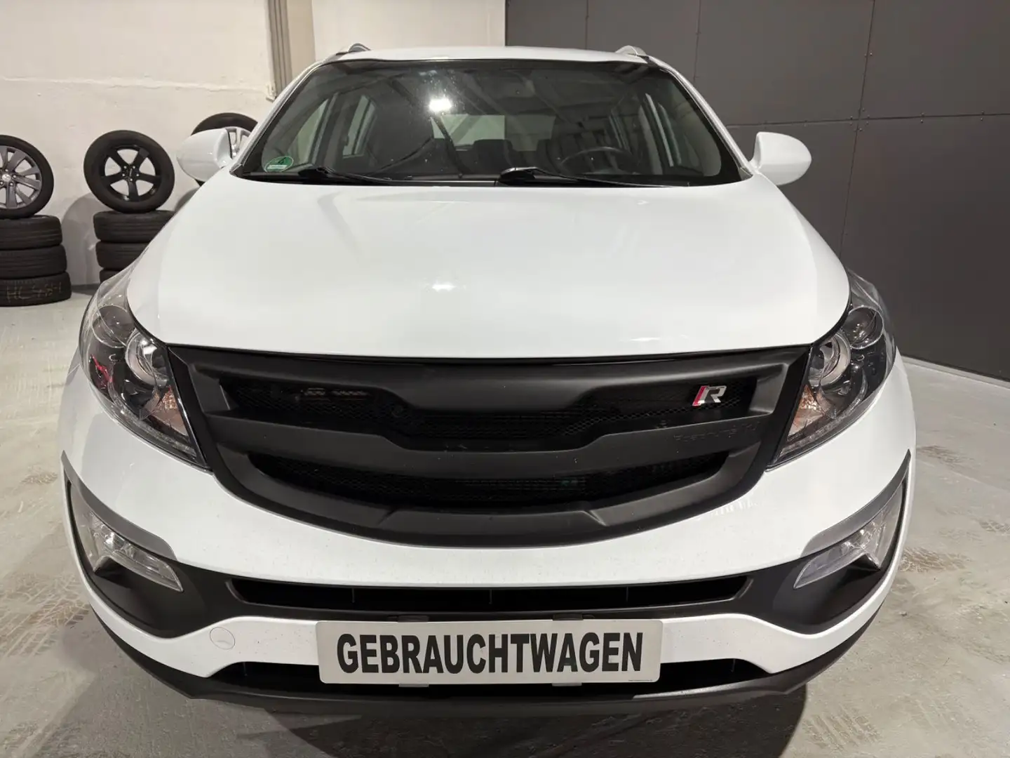 Kia Sportage 2.0 CRDI 4WD*Navi*AHK*Sitzhzg.* Blanc - 2
