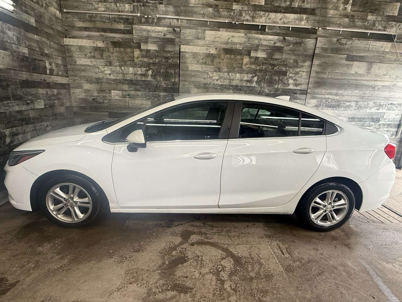 2018 Chevrolet Cruze 1.4L LT AUTO SIÈGES CHAUFFANT CAM DE RECUL ** APPR — снимка 1