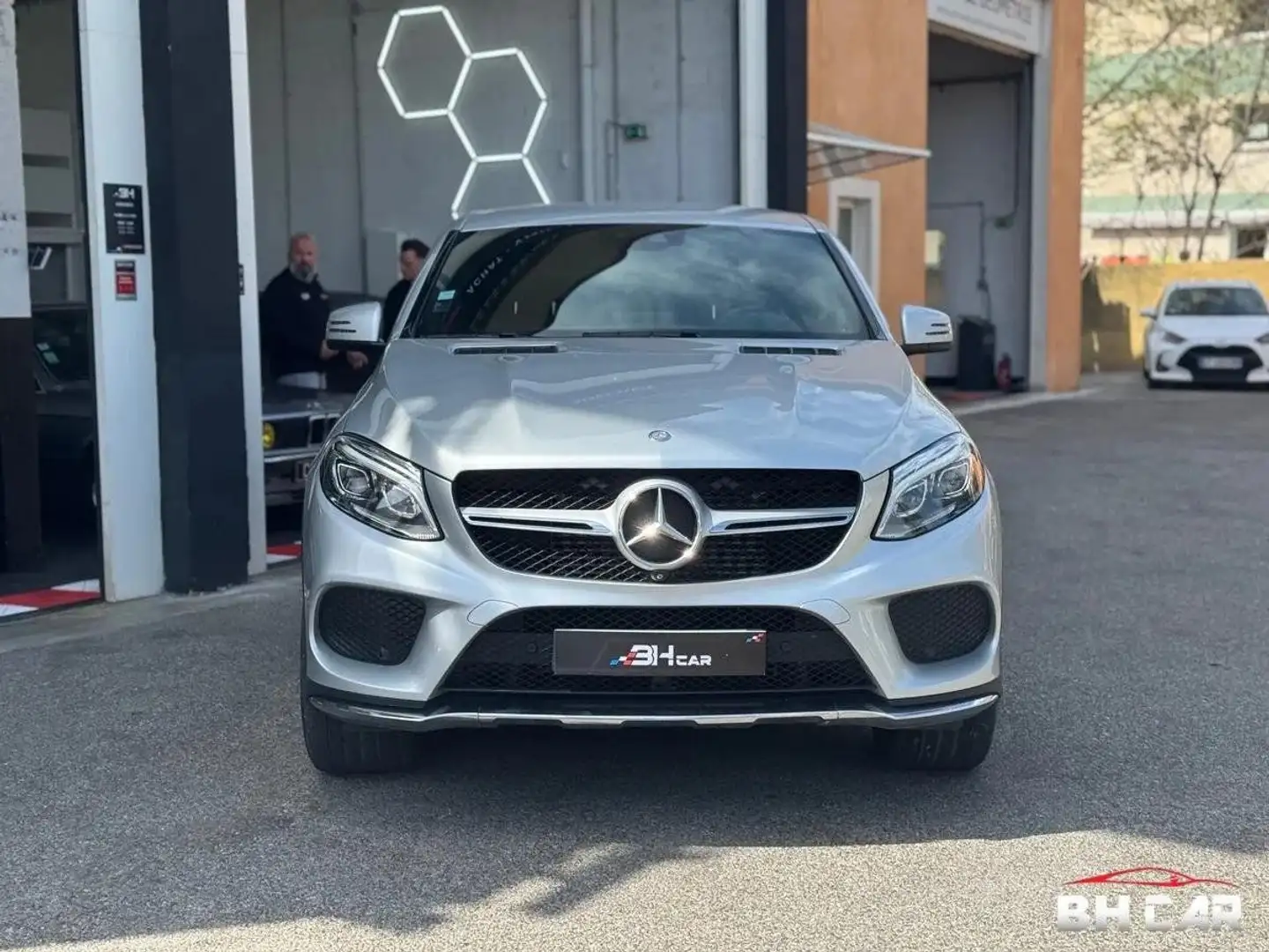 Mercedes-Benz GLE 350 Classe 350d AMG 3.0 V6 4MATIC 9G-TRONIC 258cv / AT Šedá - 2