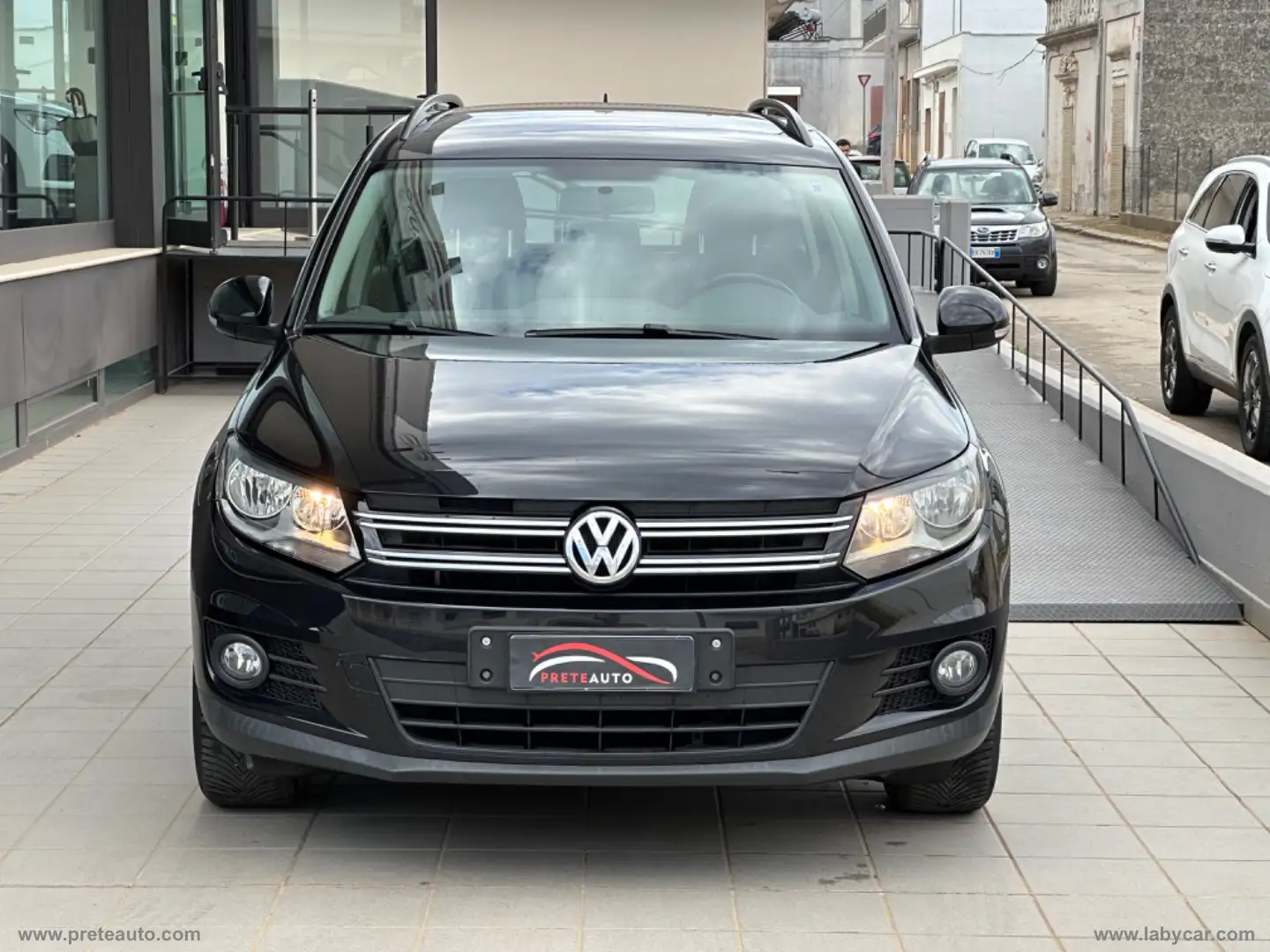 Volkswagen Tiguan 1.4 TSI 122CV Trend & Fun BMT Noir - 2
