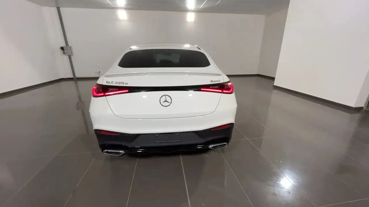 Mercedes-Benz GLC 2026