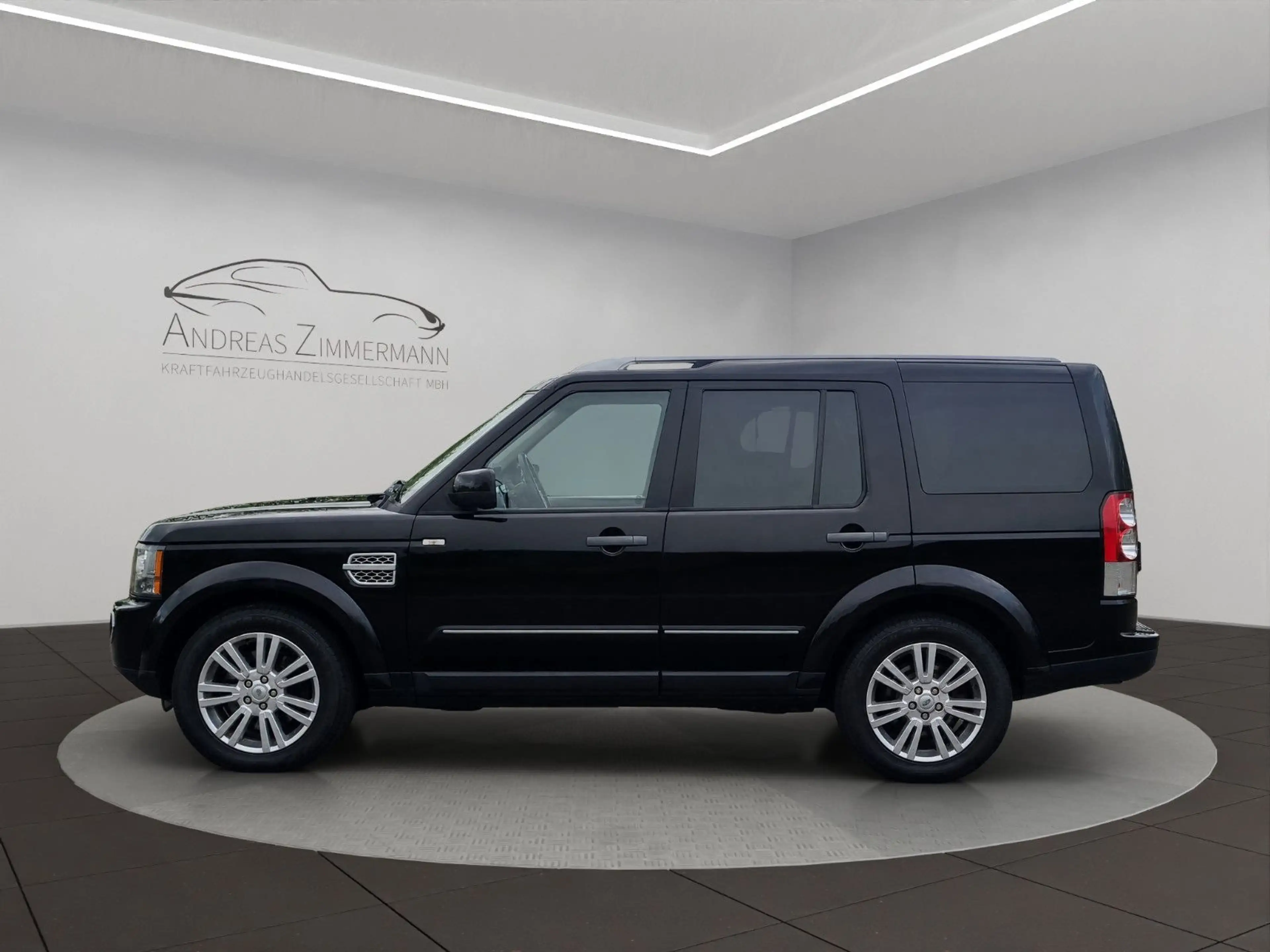 Land Rover Discovery 4 HSE SDV6 BOURNVILLE/BEIGE 7-SITZER — photo 3