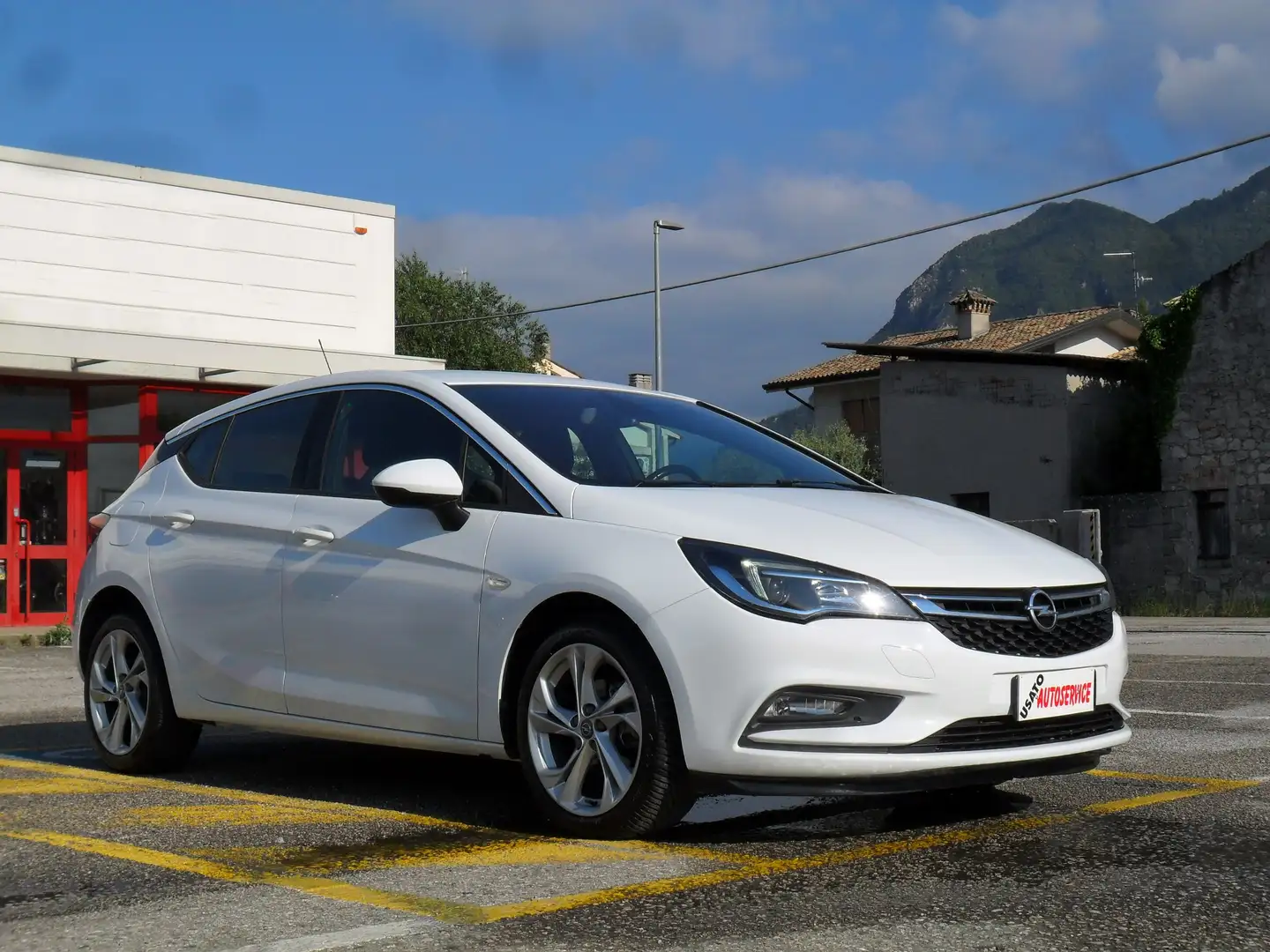 Opel Astra 1.6cdti Dynamic Berlina 5porte Weiß - 2