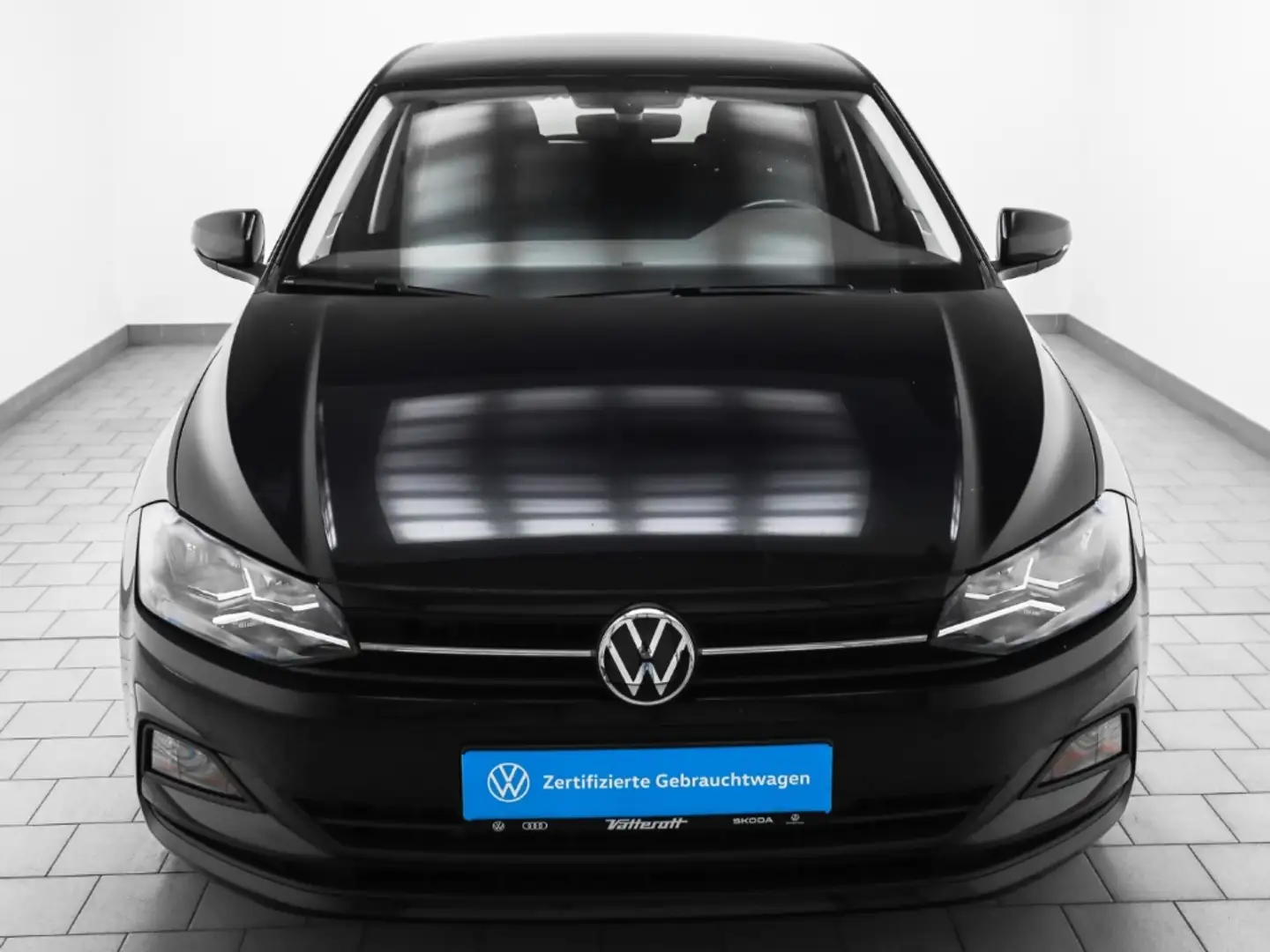 Volkswagen Polo 1.0 TSI UNITED Navi Negro - 2