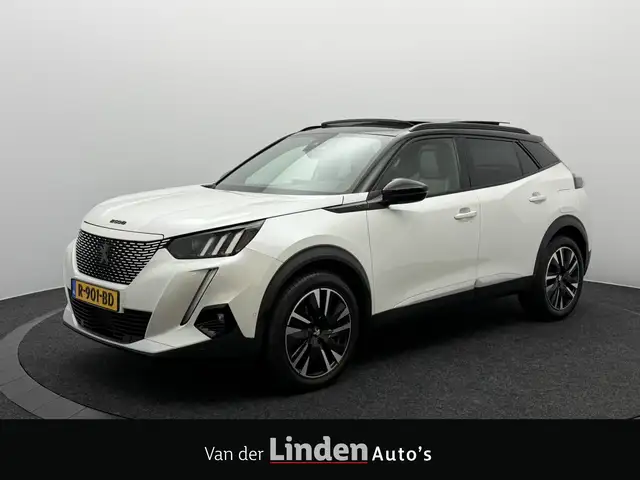 Peugeot e-2008 EV GT 50 kWh SOH 91,7% | Panoramadak | Adaptive Cr