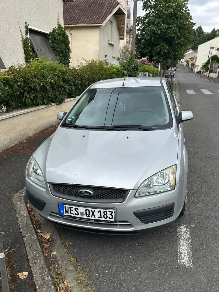 Ford Focus 1.6 Ti - VCT 115 Ghia
