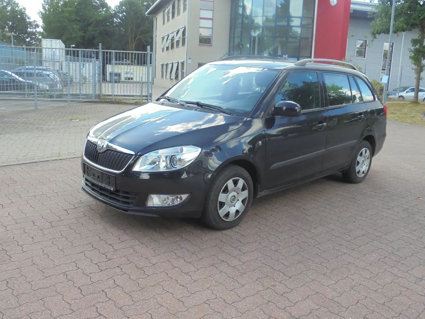 Skoda Fabia Style Edition Klima Alu Schwarz - 1