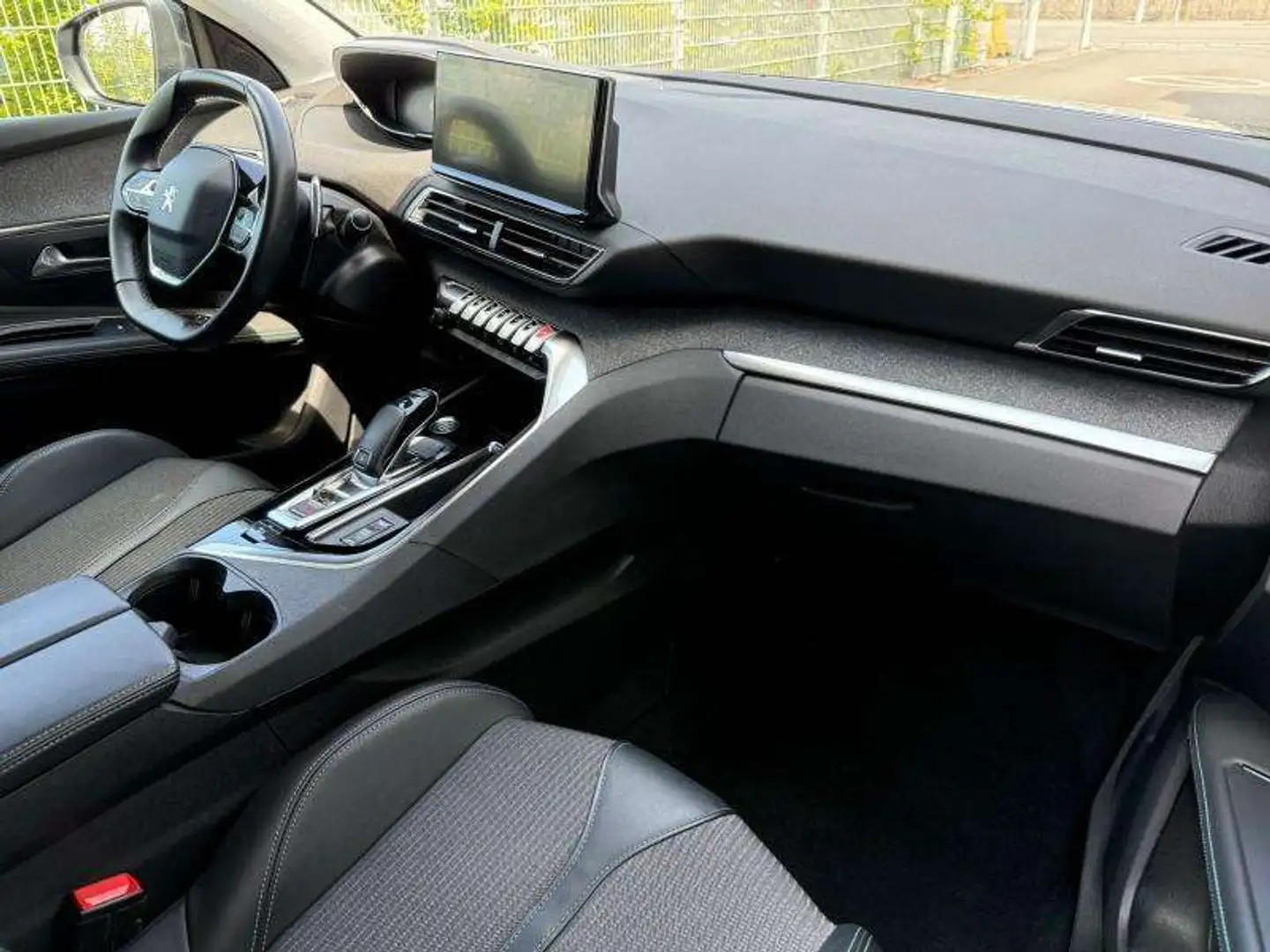 Peugeot 3008 Allure / EAT8 / Carplay Blanc - 2