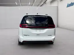 Chrysler Pacifica 2025