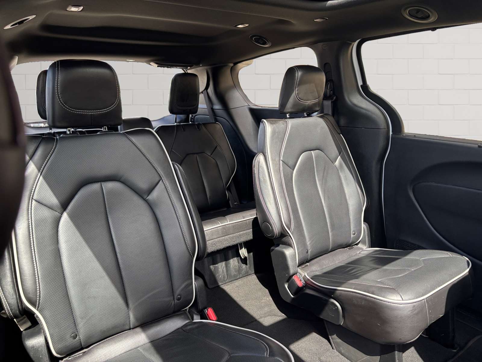 used 2025 Chrysler Pacifica car, priced at $38,809