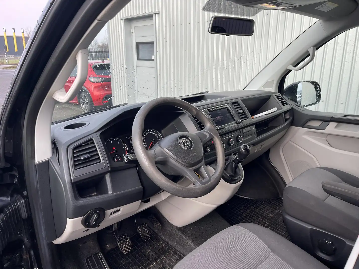 Volkswagen T6 Transporter 2.0 TDI L2H1 DC*MARGE*NAVI*CRUISE*A/C*TEL*MARGE* Noir - 2