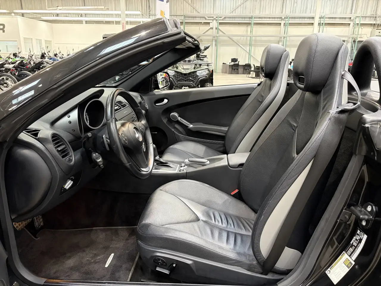 Mercedes-Benz SLK photo Mercedes-Benz SLK