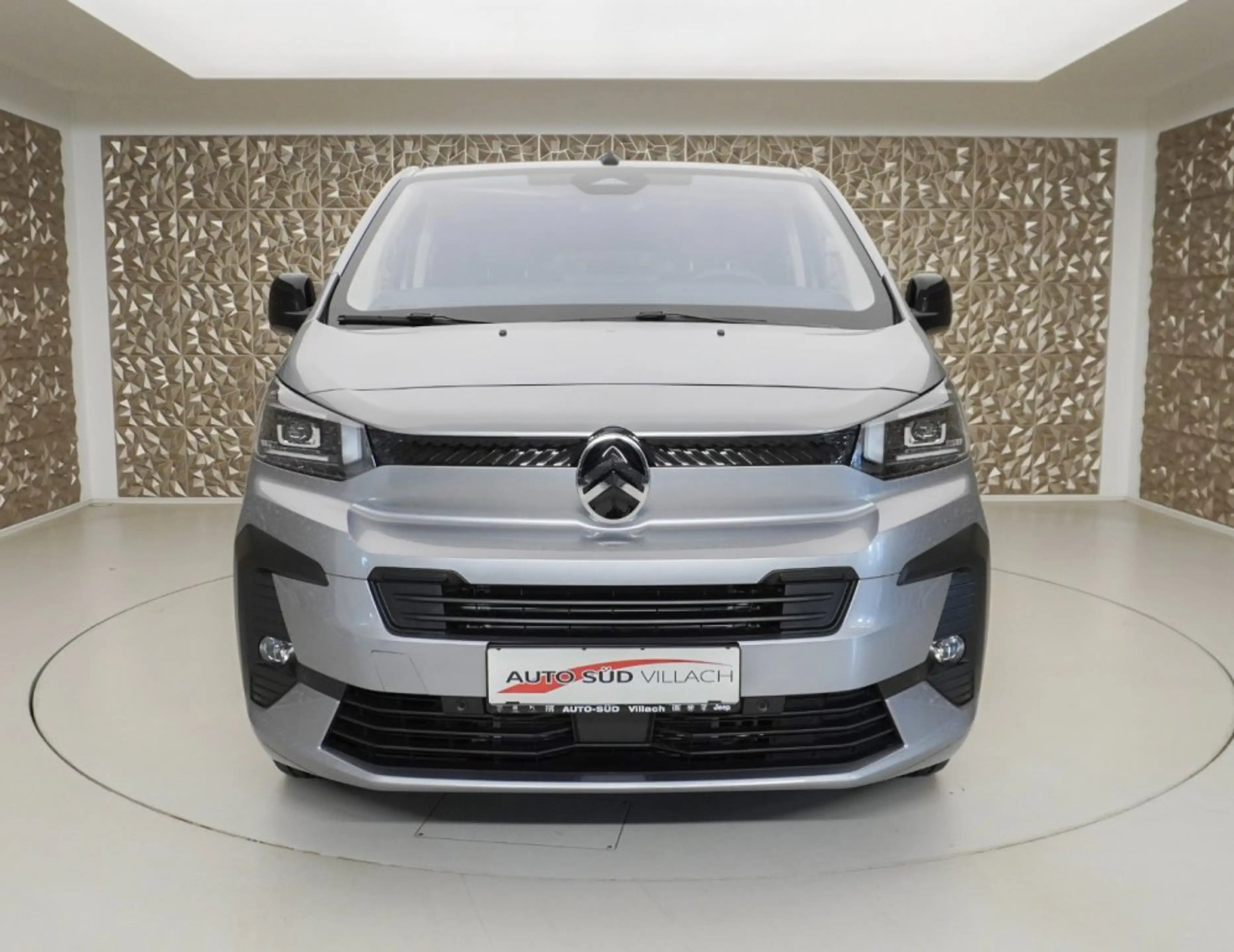 Citroen Spacetourer LÄNGE XL BlueHDi 180 S&S EAT8 Business Lounge — photo 3