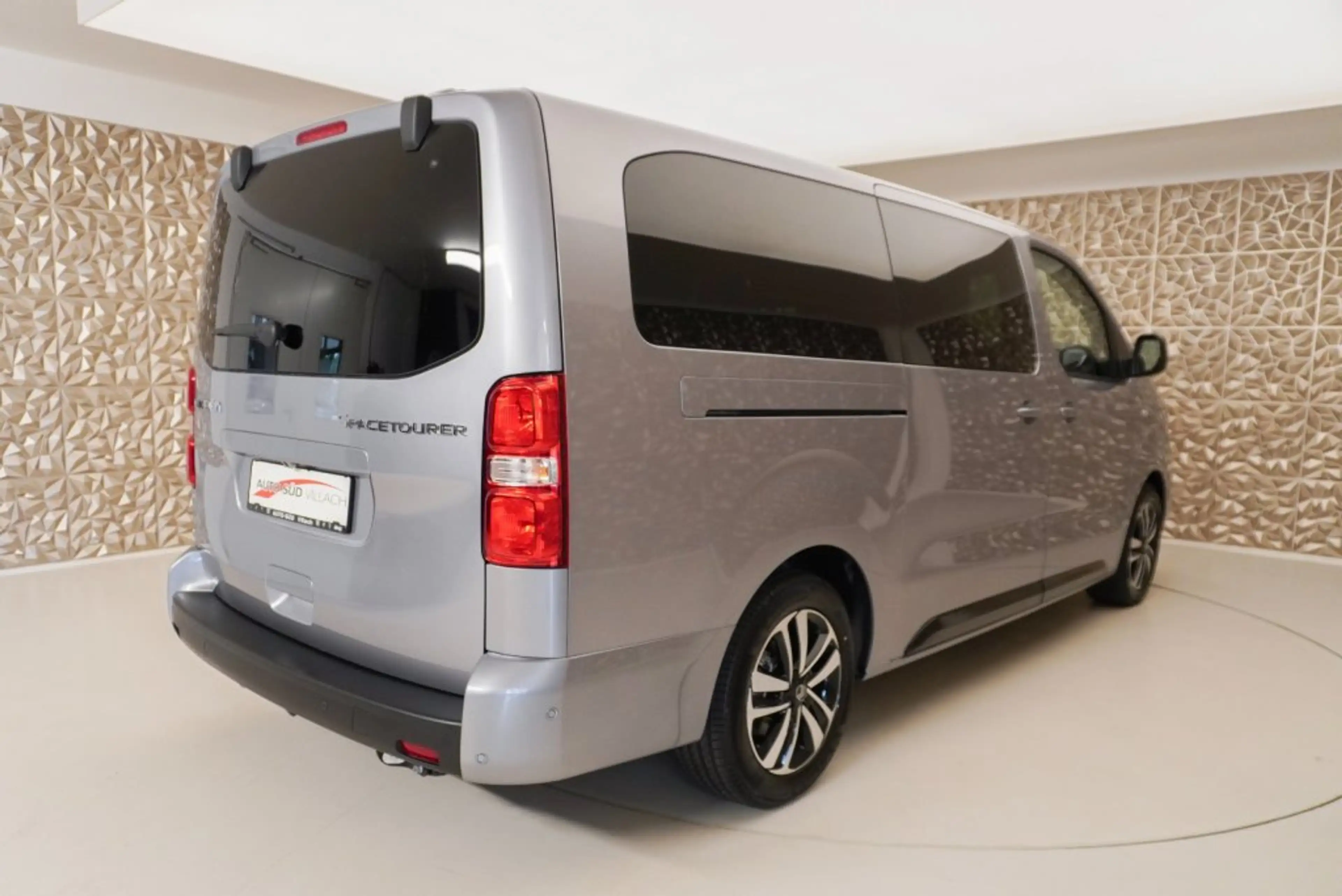 Citroen Spacetourer LÄNGE XL BlueHDi 180 S&S EAT8 Business Lounge — photo 5