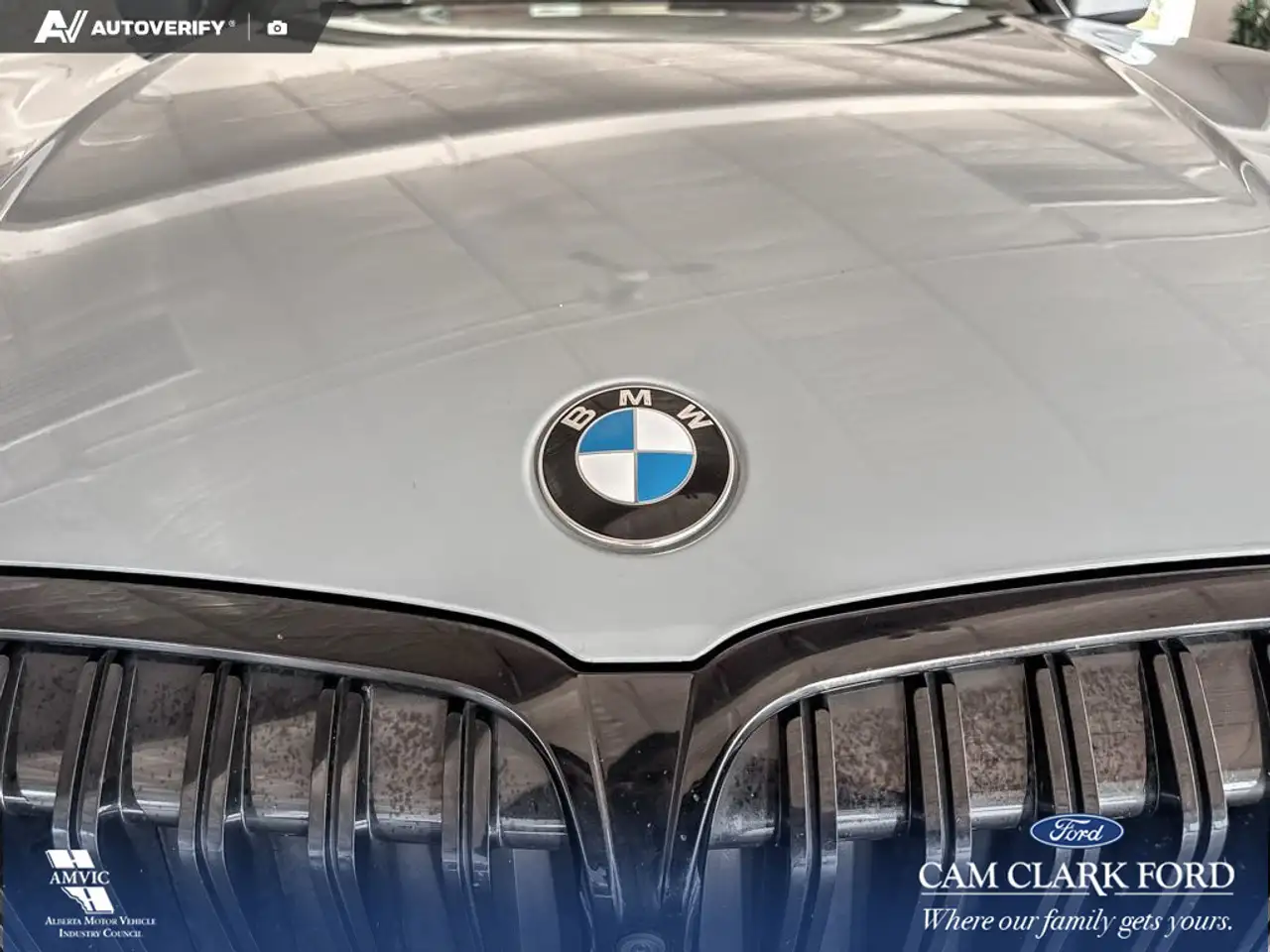 BMW 3 Series снимка BMW 3 Series