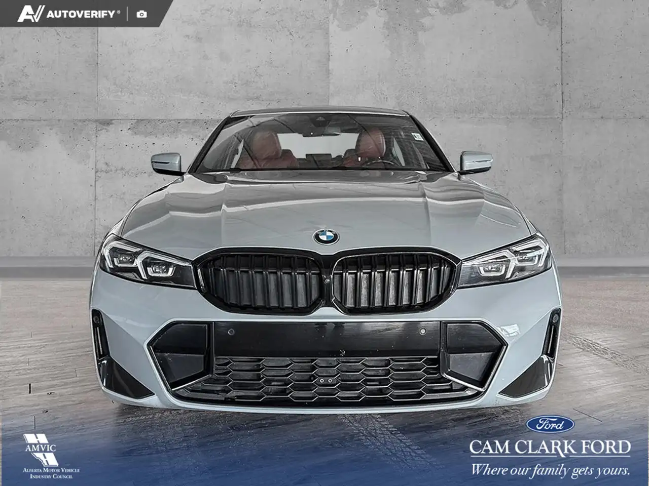 BMW 3 Series снимка BMW 3 Series