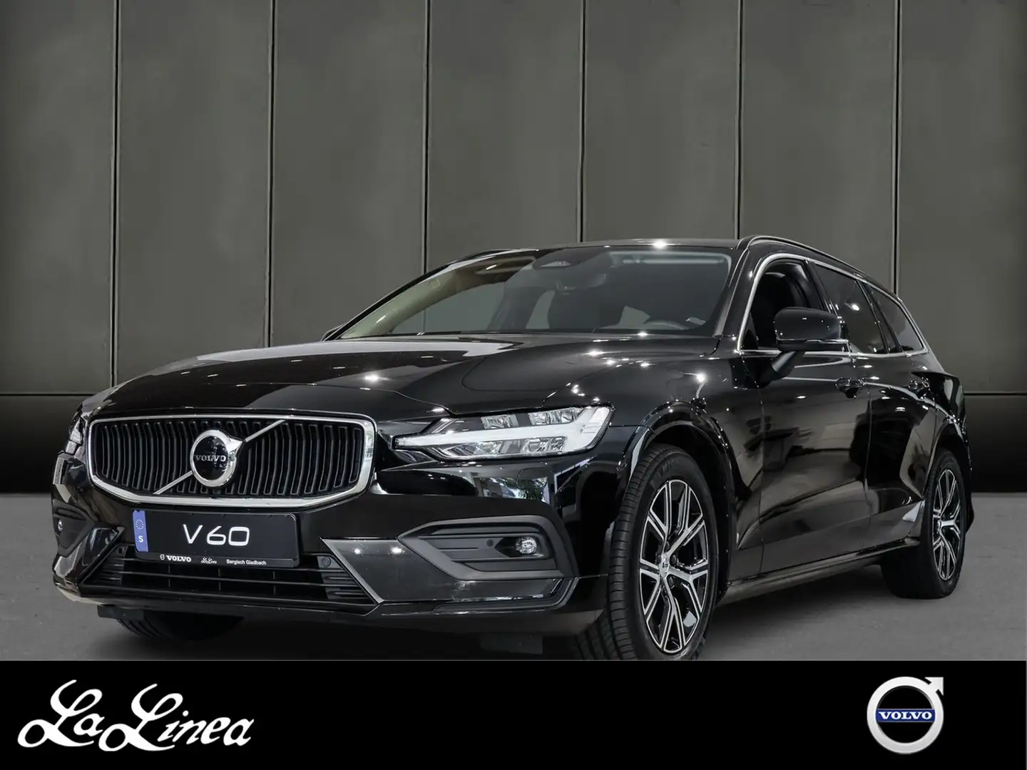 Volvo V60 Kombi B4 Core Schwarz - 1