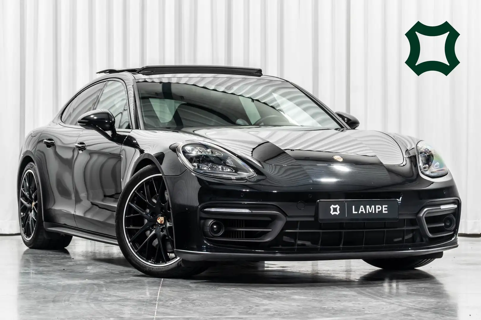 Porsche Panamera 4 E-Hybrid Platinum Edition Pano BOSE Matrix LED Noir - 1