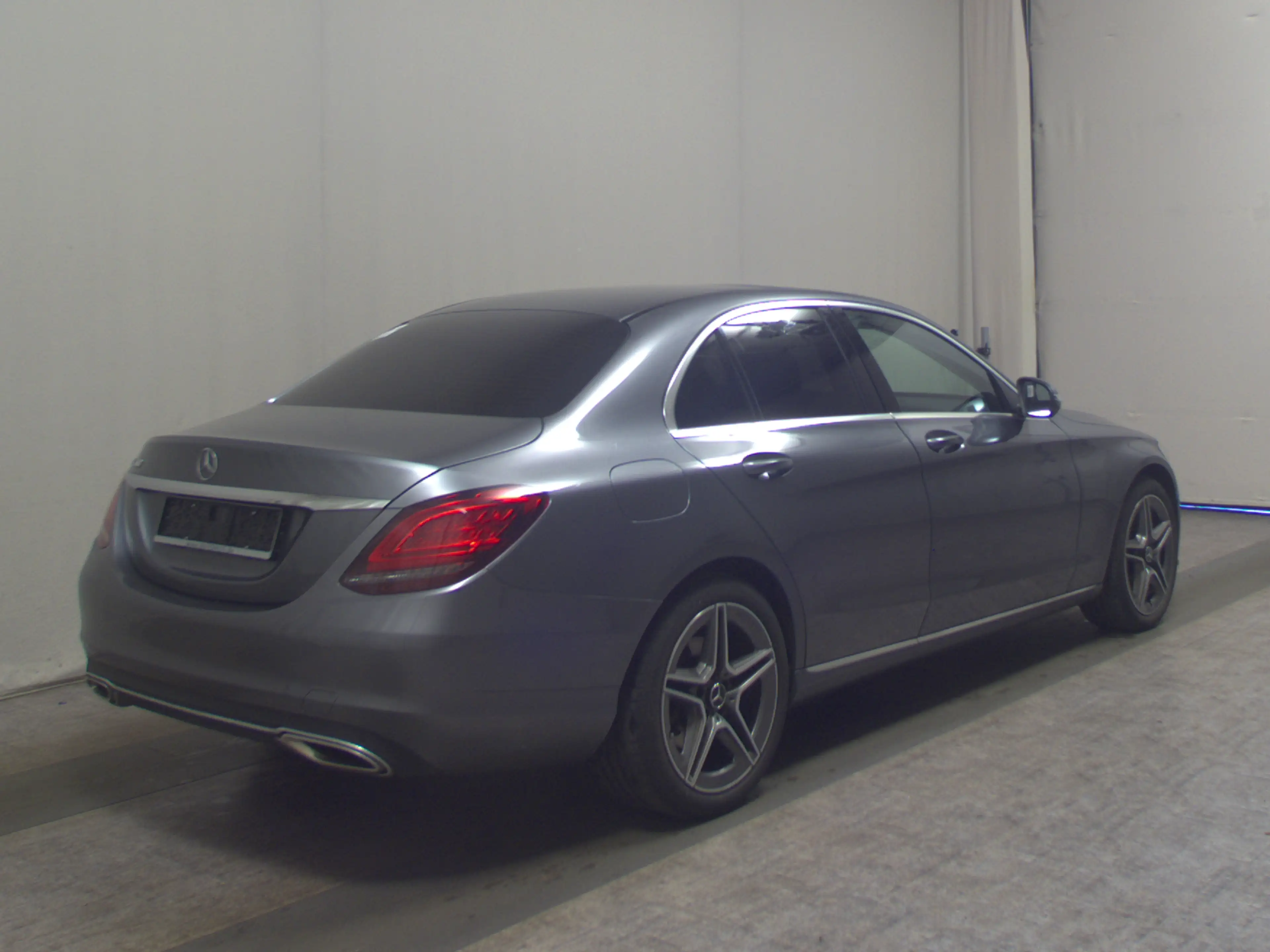 Mercedes-Benz C 300 LEDER NAVI SPORTSITZE KLIMAAUT RADIO MFL PANO SHZ VC PDC STHZG Airm. Multibeam GSD — photo 4