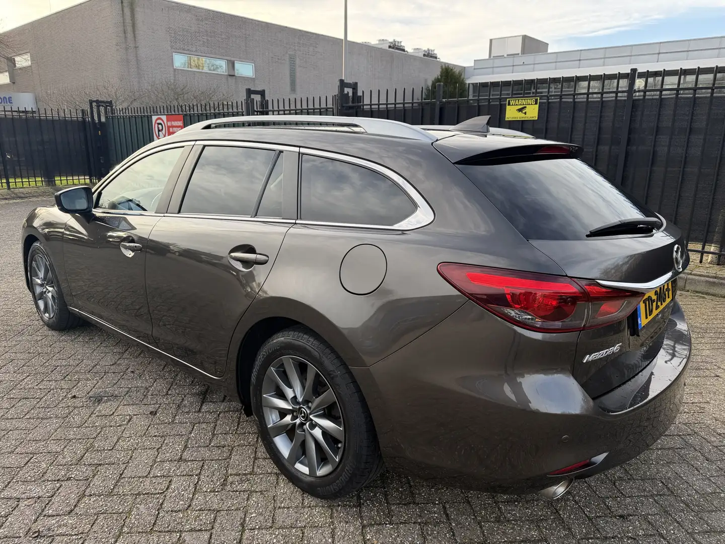 Mazda 6 Sportbreak 2.0 SkyActiv-G 165 Business Comfort Bos Brun - 2
