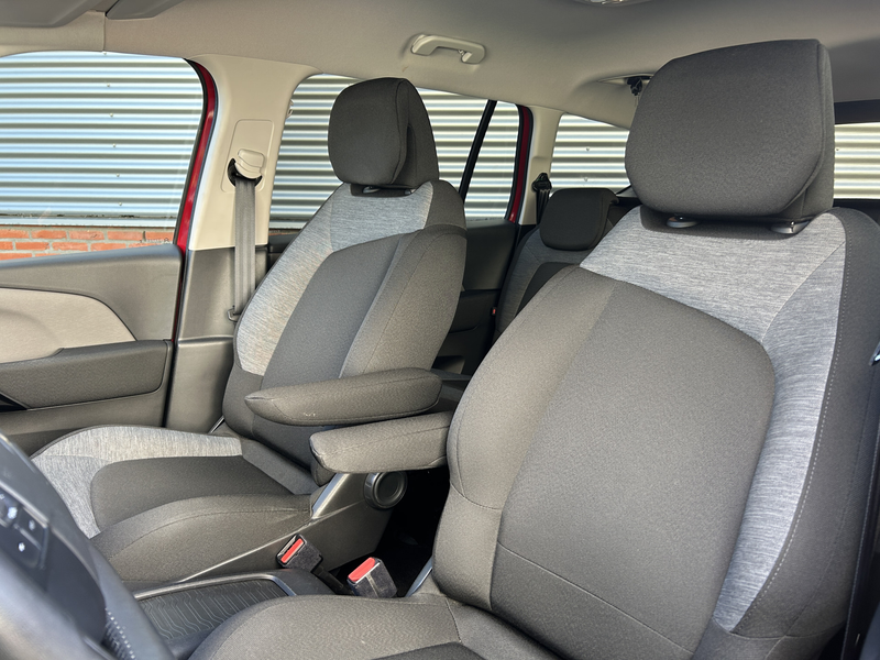 Citroen Grand C4 SpaceTourer 1.2 PureTech Shine | Automaat | 7 zits | Trekhaak — photo 6