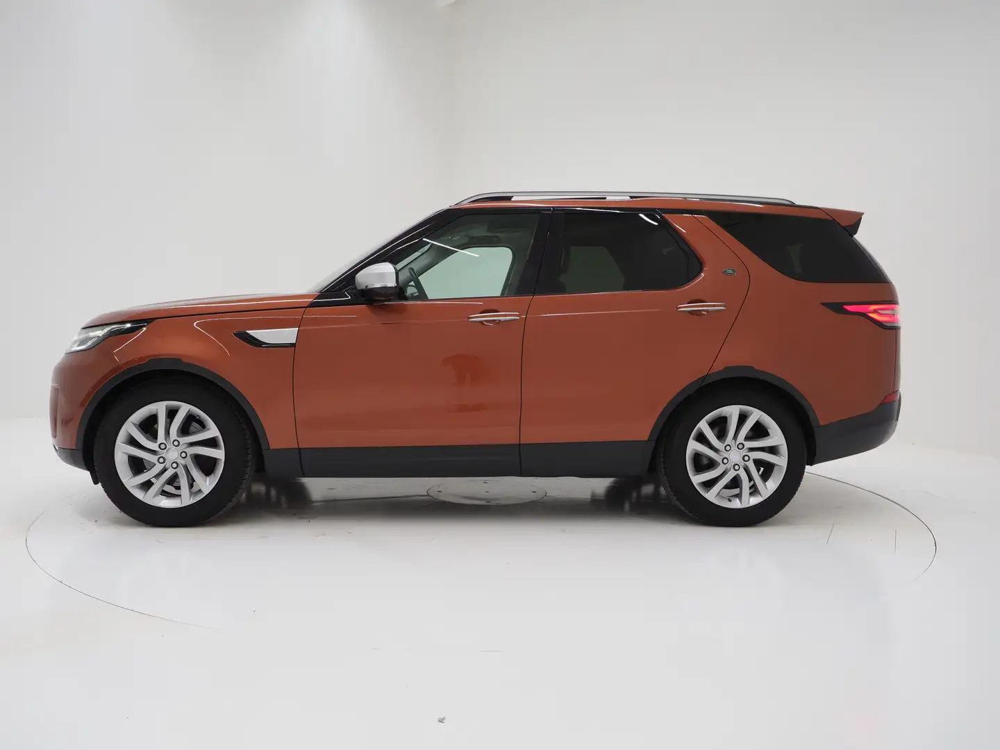 Land Rover Discovery 2.0 Sd4 HSE Luxury 7p *NEW ENGINE* | Panoramadak | Oranje - 2